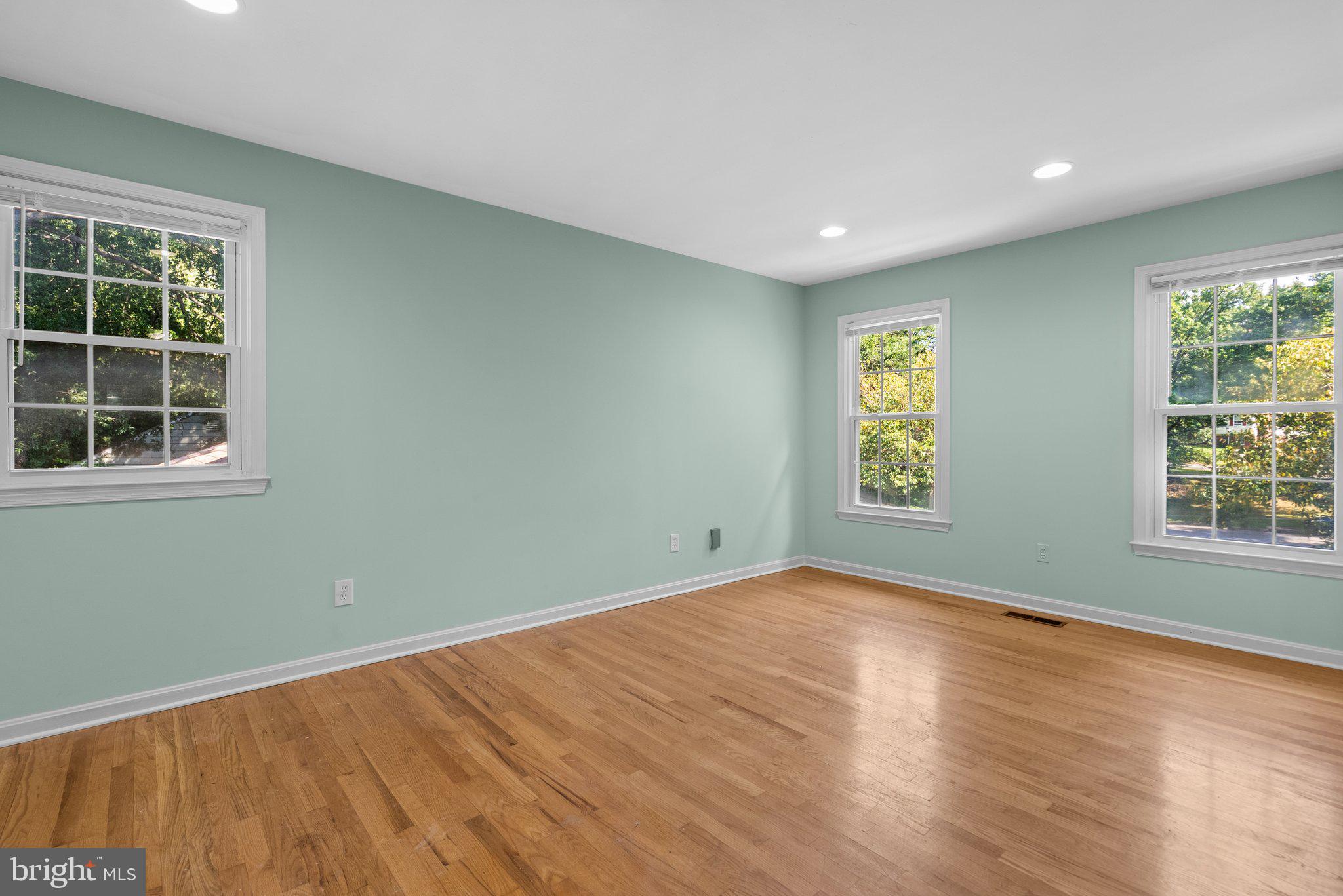 PT ROCKVILLE TWN RES 1 - Residential Lease