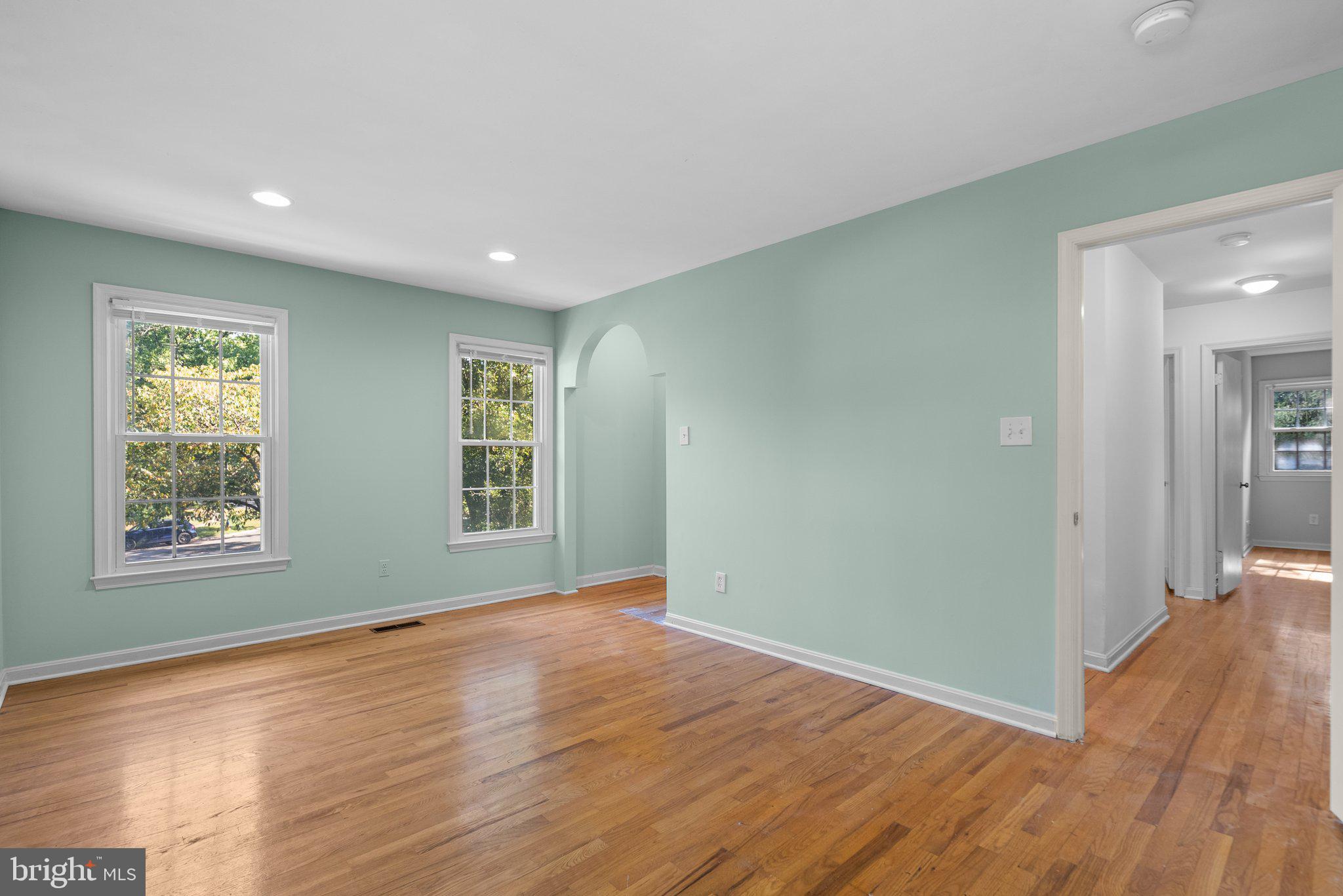 PT ROCKVILLE TWN RES 1 - Residential Lease