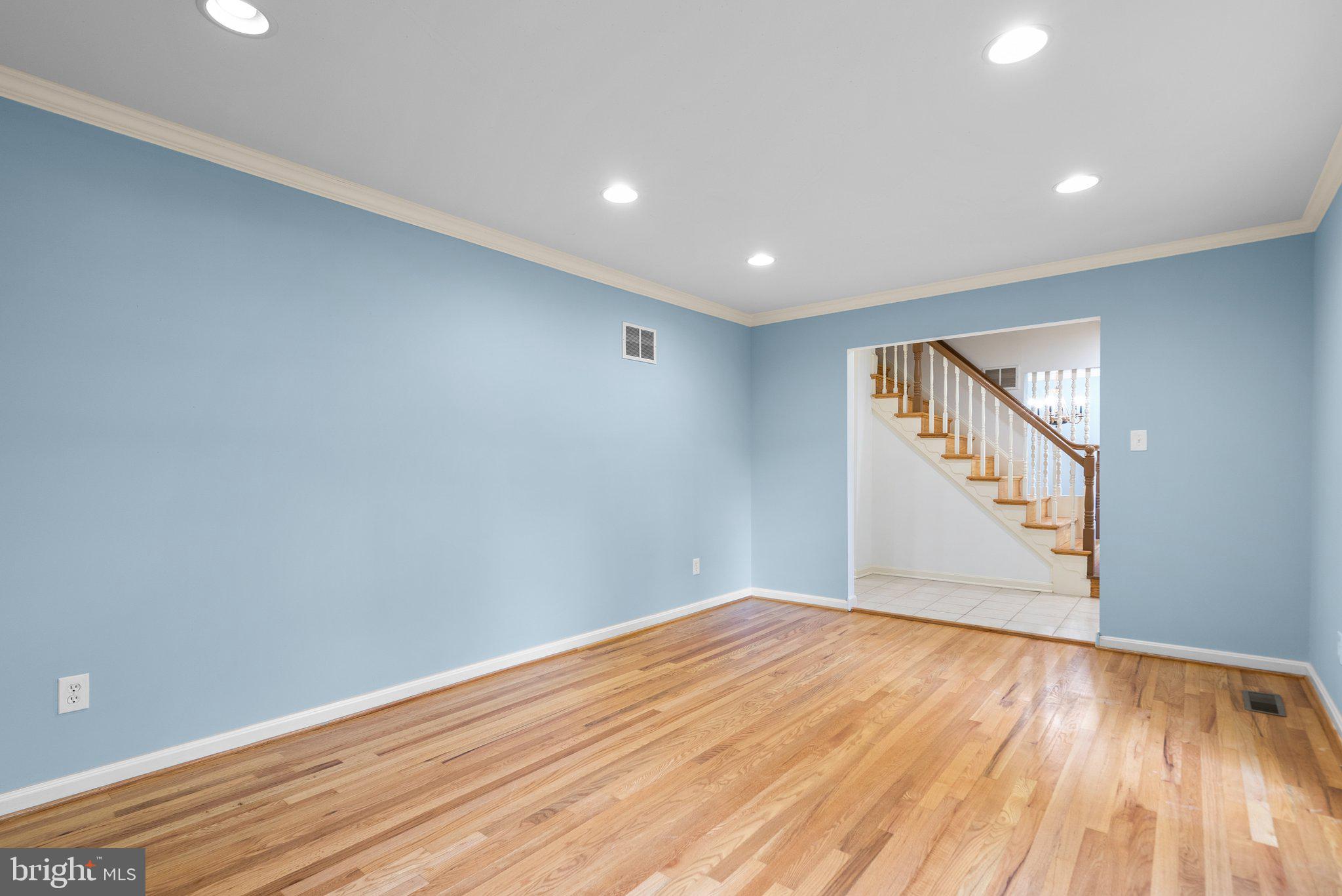 PT ROCKVILLE TWN RES 1 - Residential Lease