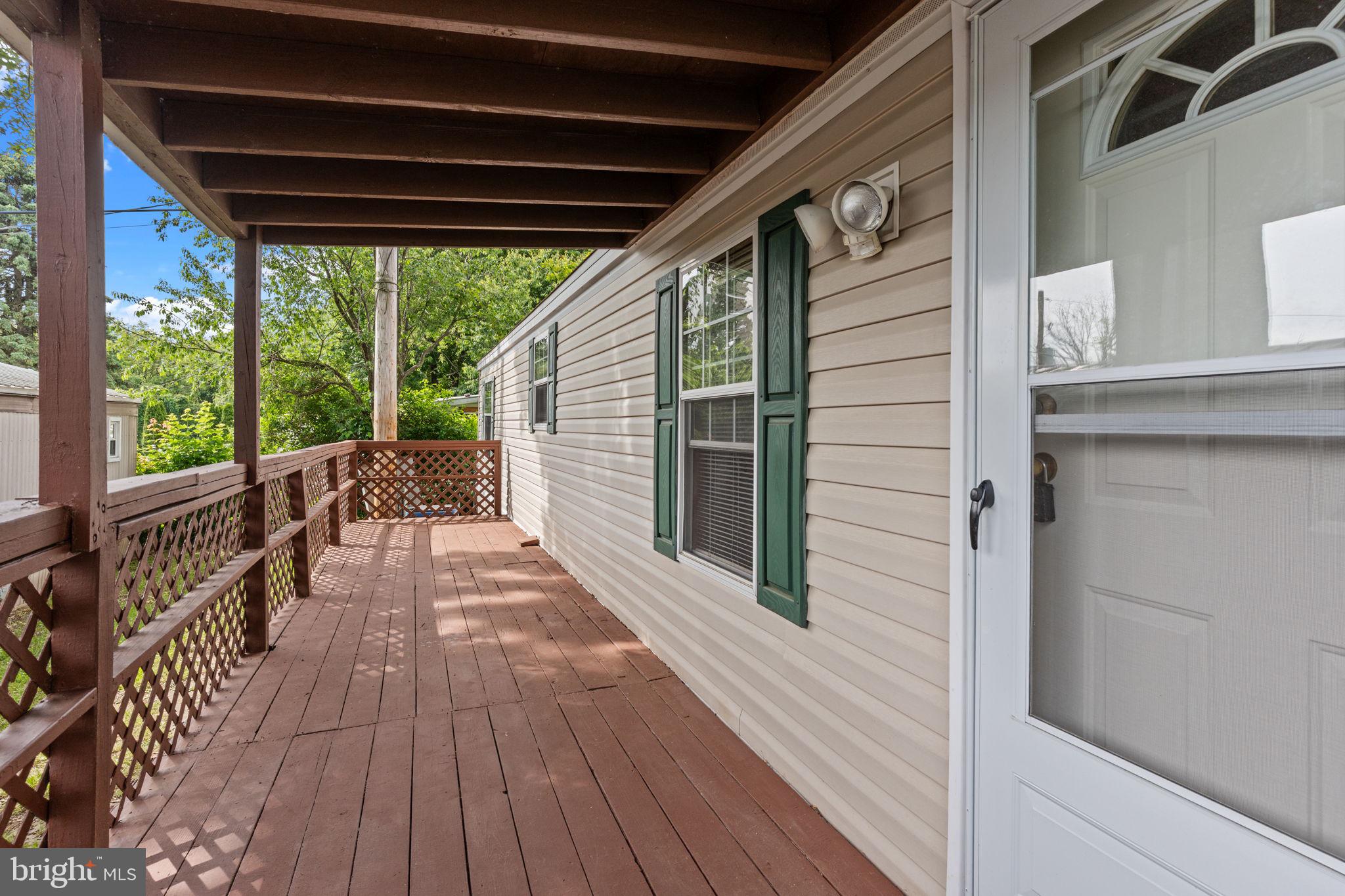 TERRYS TR PK - Residential