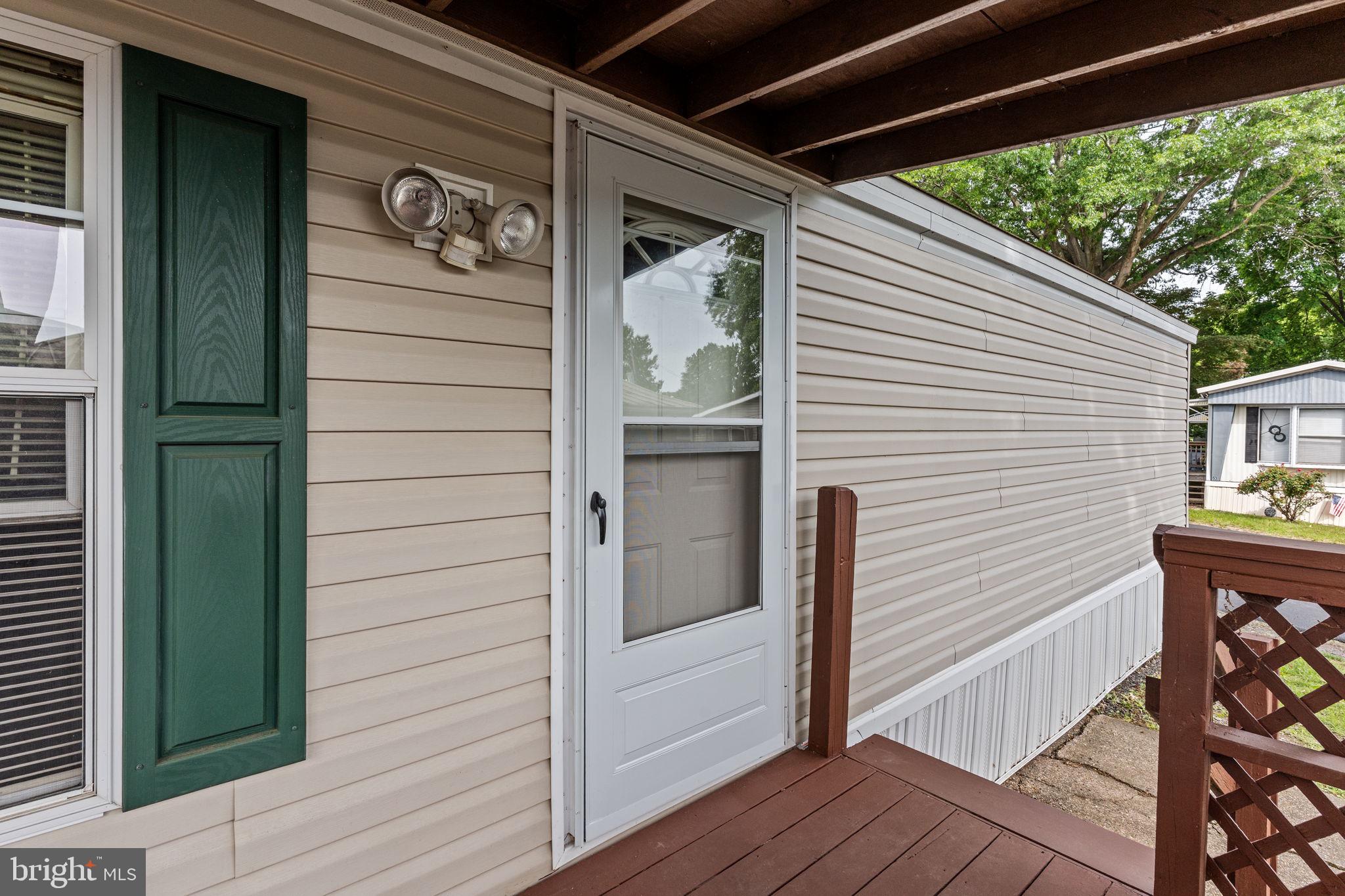 TERRYS TR PK - Residential