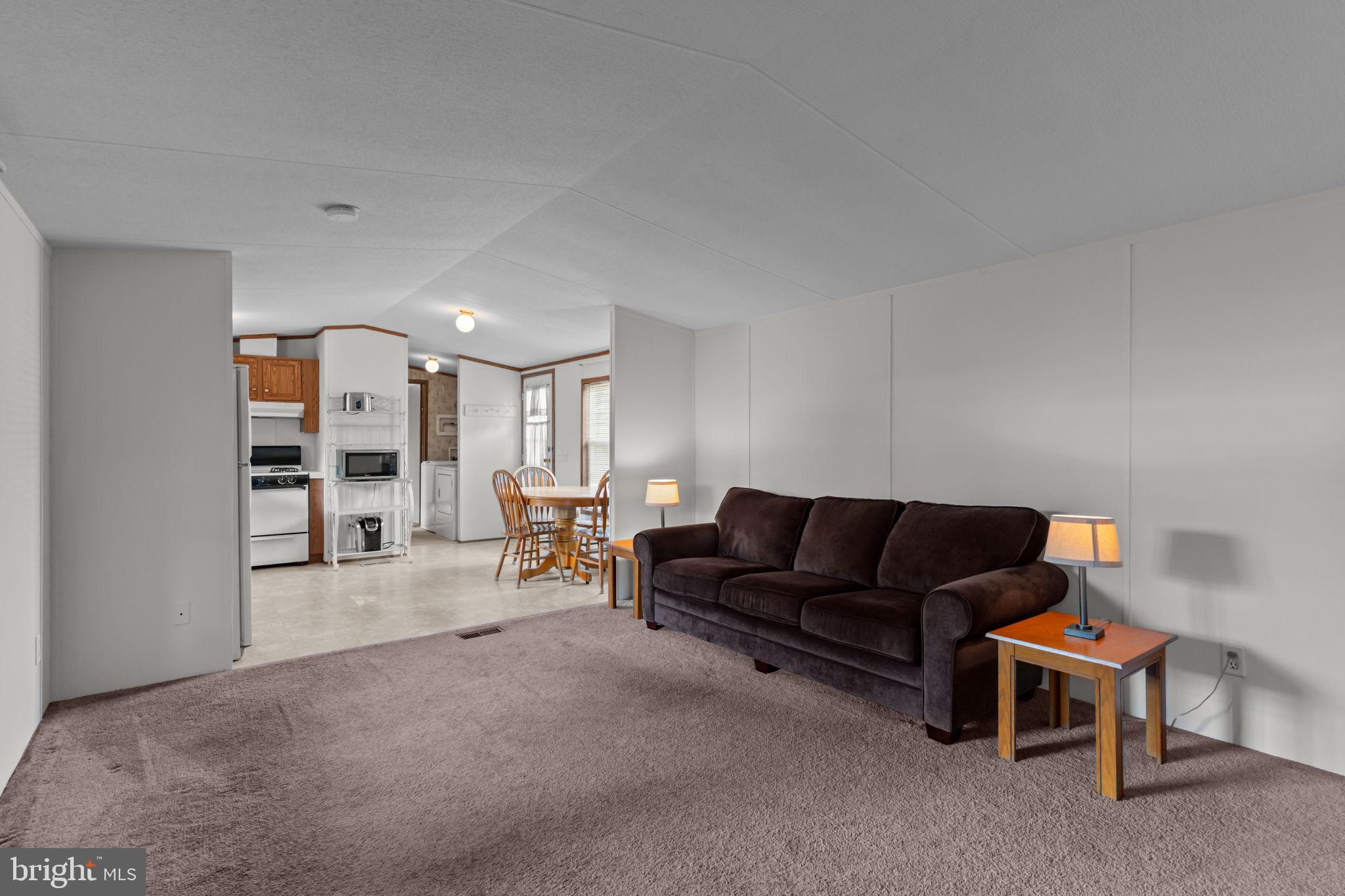 TERRYS TR PK - Residential