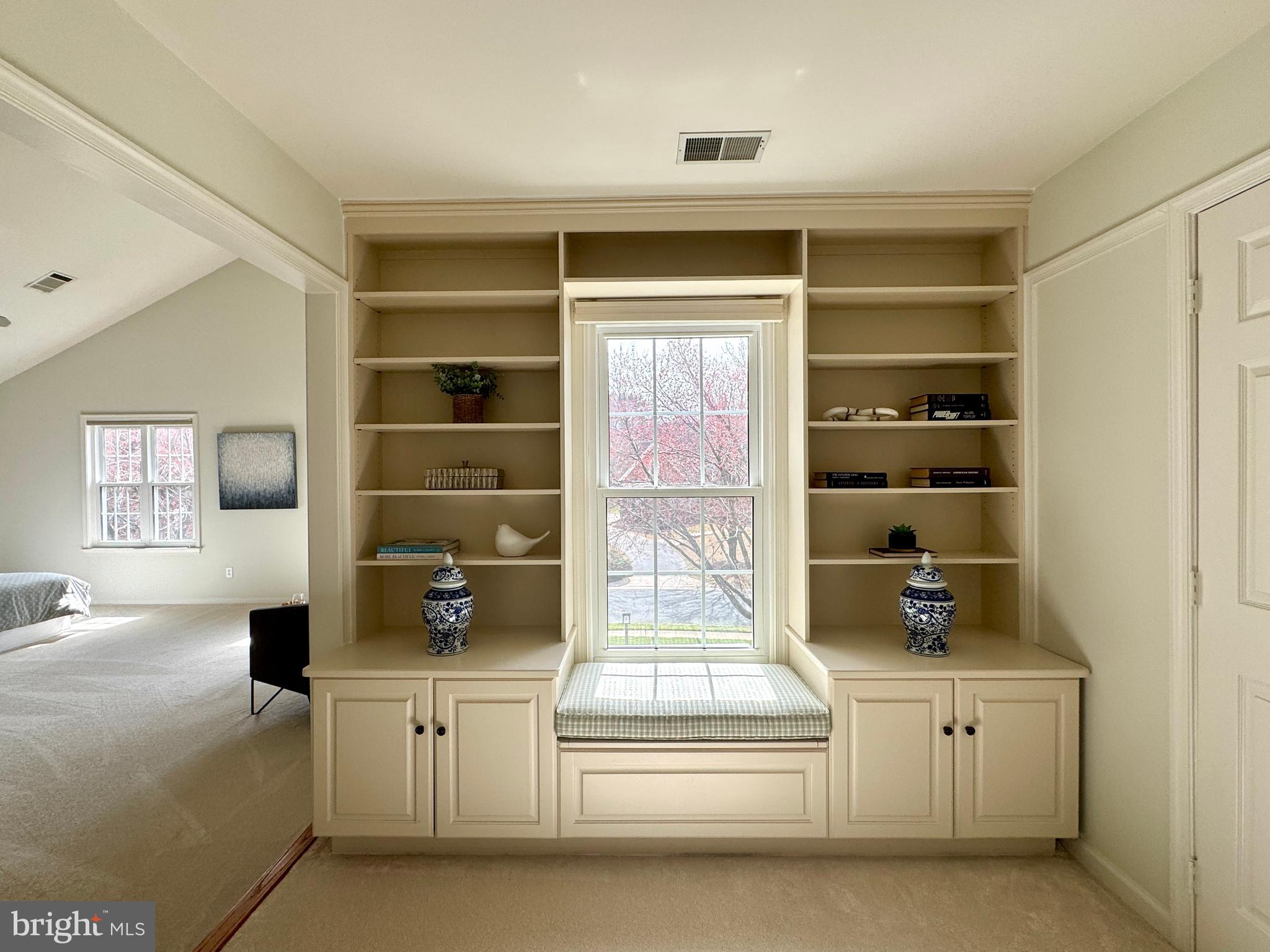 POTOMAC GLEN - Residential