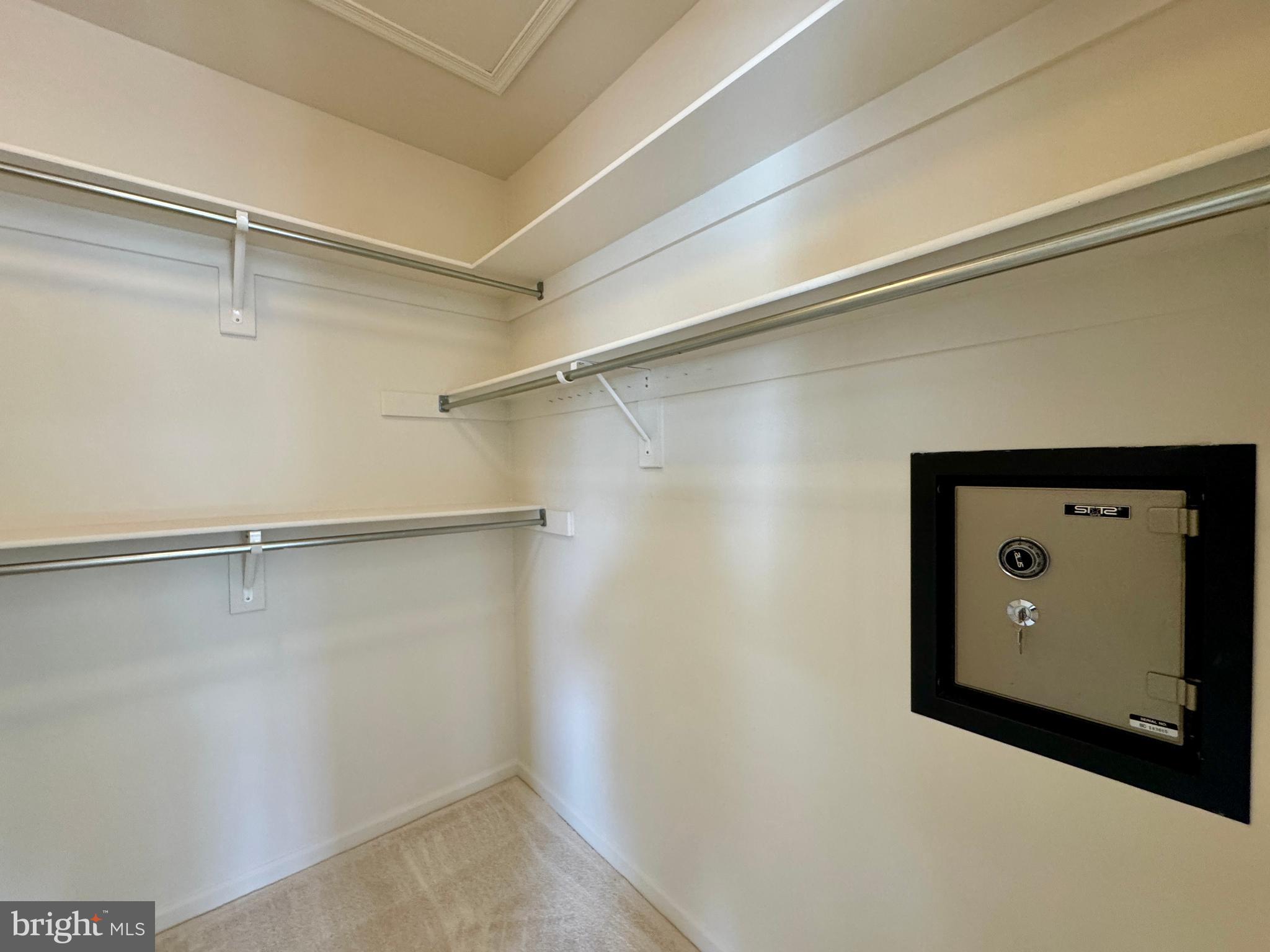 POTOMAC GLEN - Residential