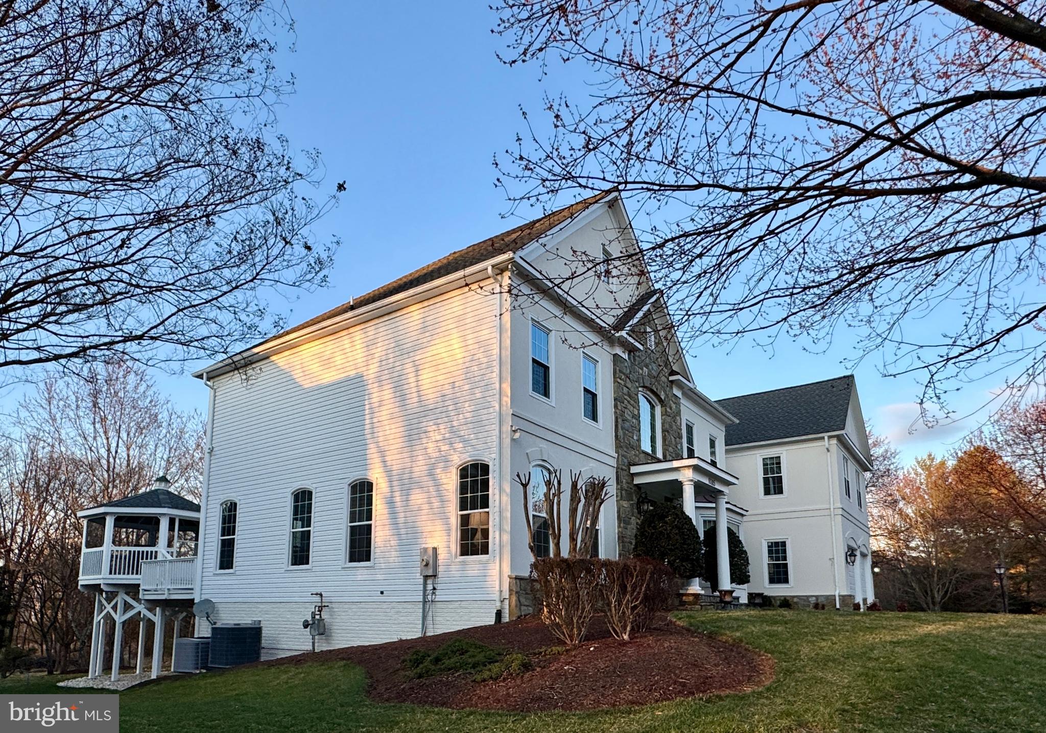 POTOMAC GLEN - Residential