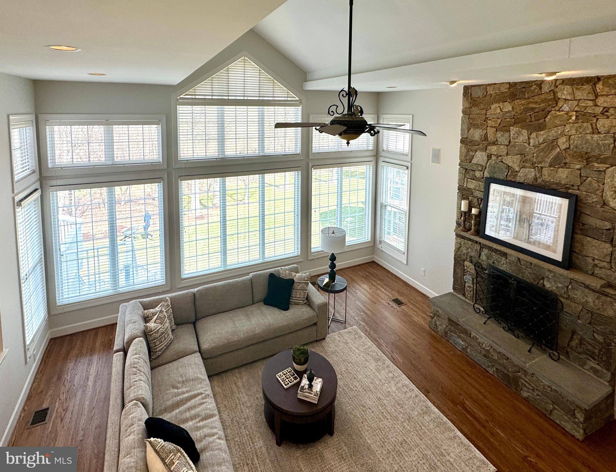 POTOMAC GLEN - Residential