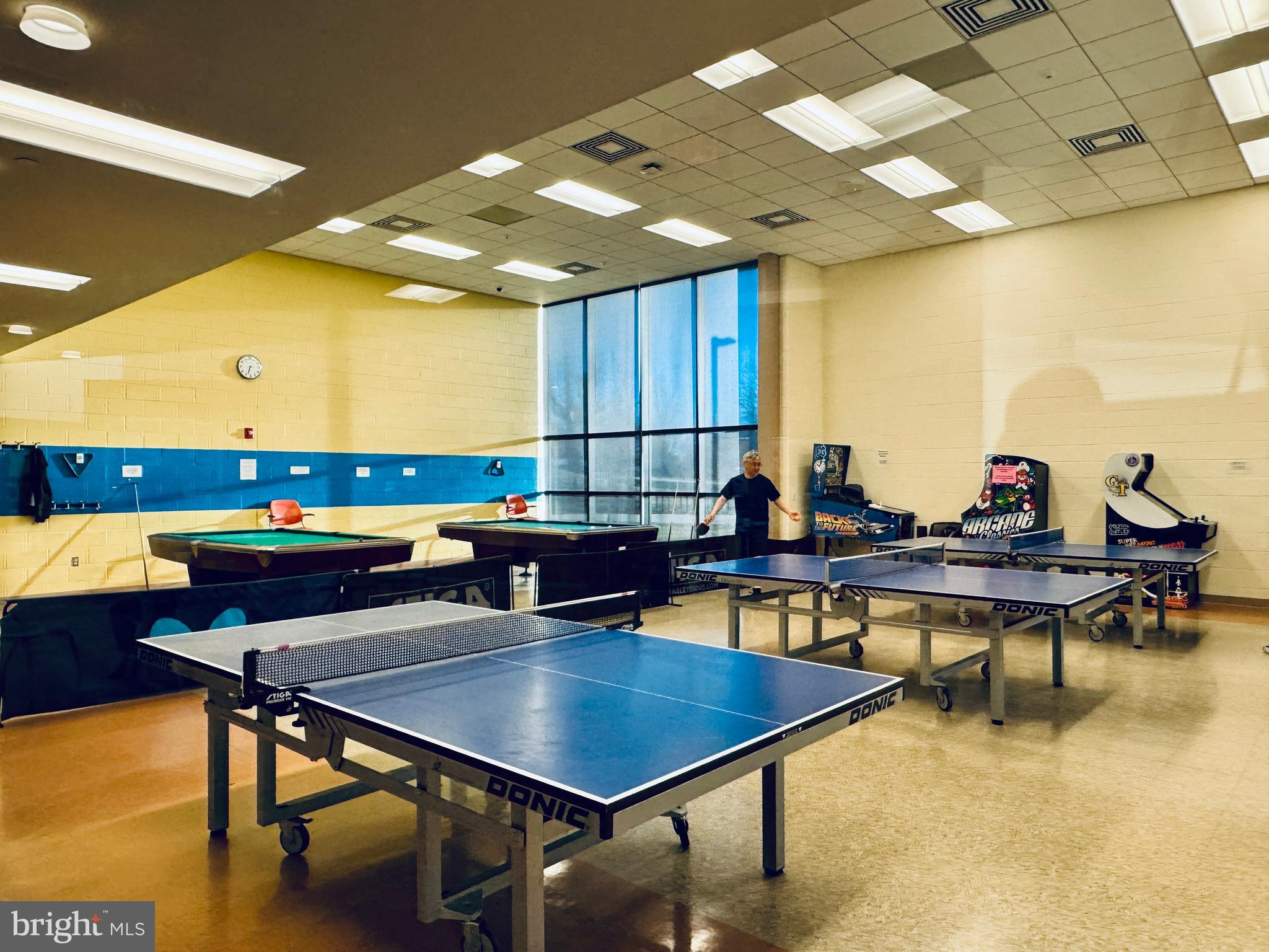 POTOMAC GLEN - Residential