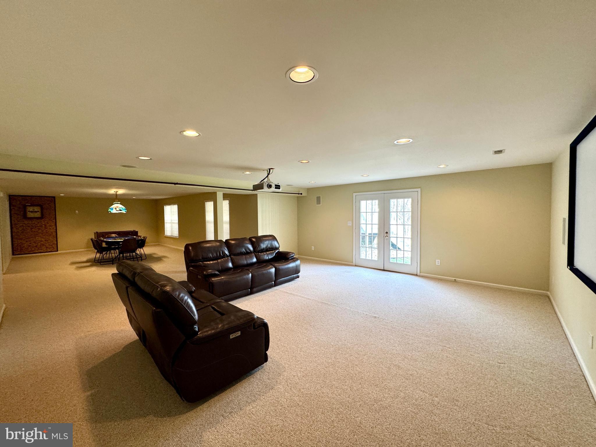 POTOMAC GLEN - Residential