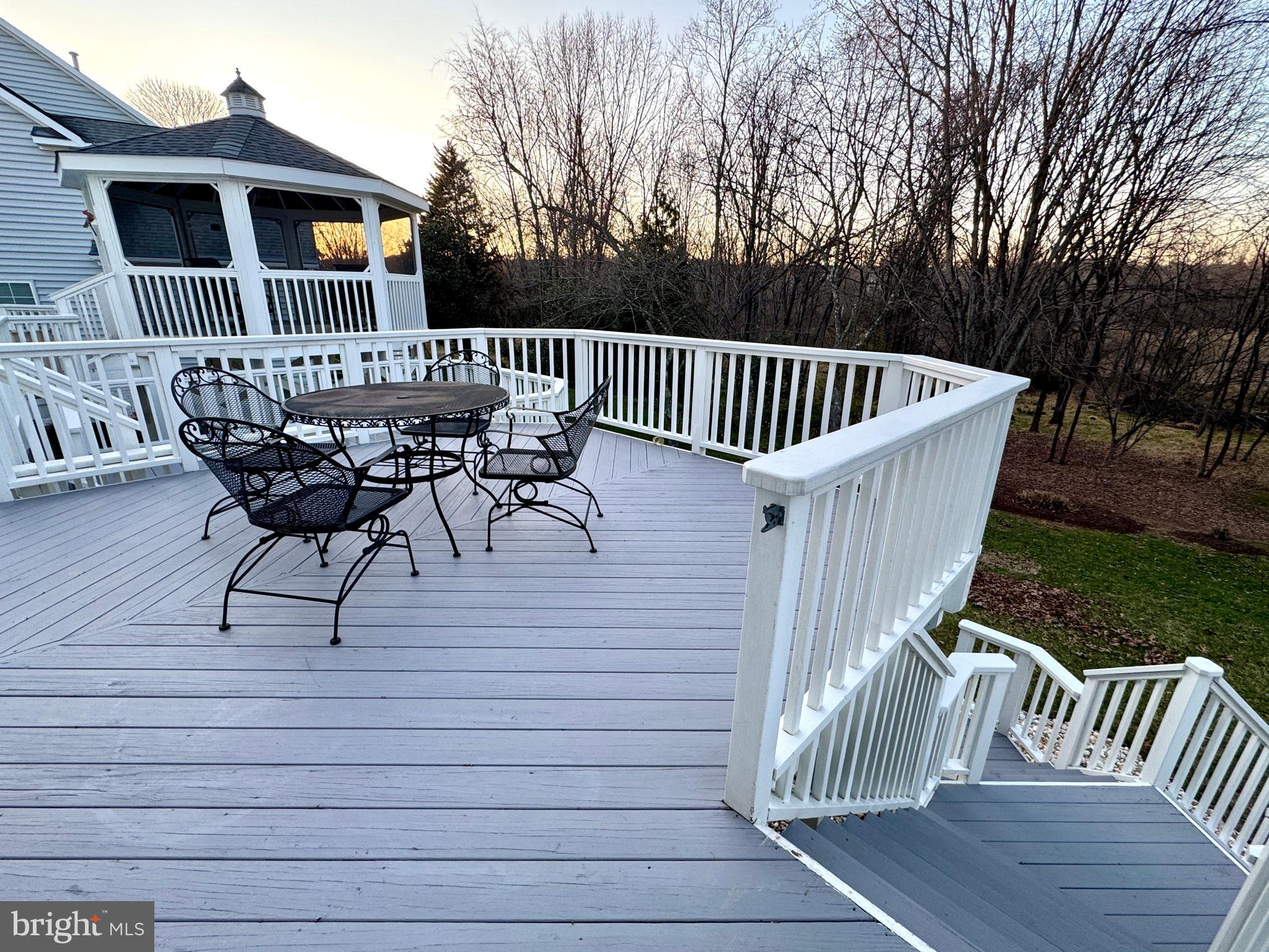 POTOMAC GLEN - Residential