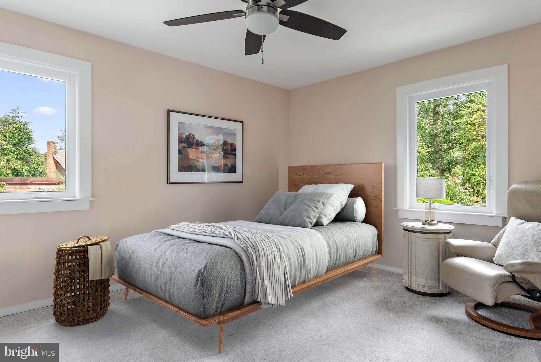 TWIN HARBORS - Residential