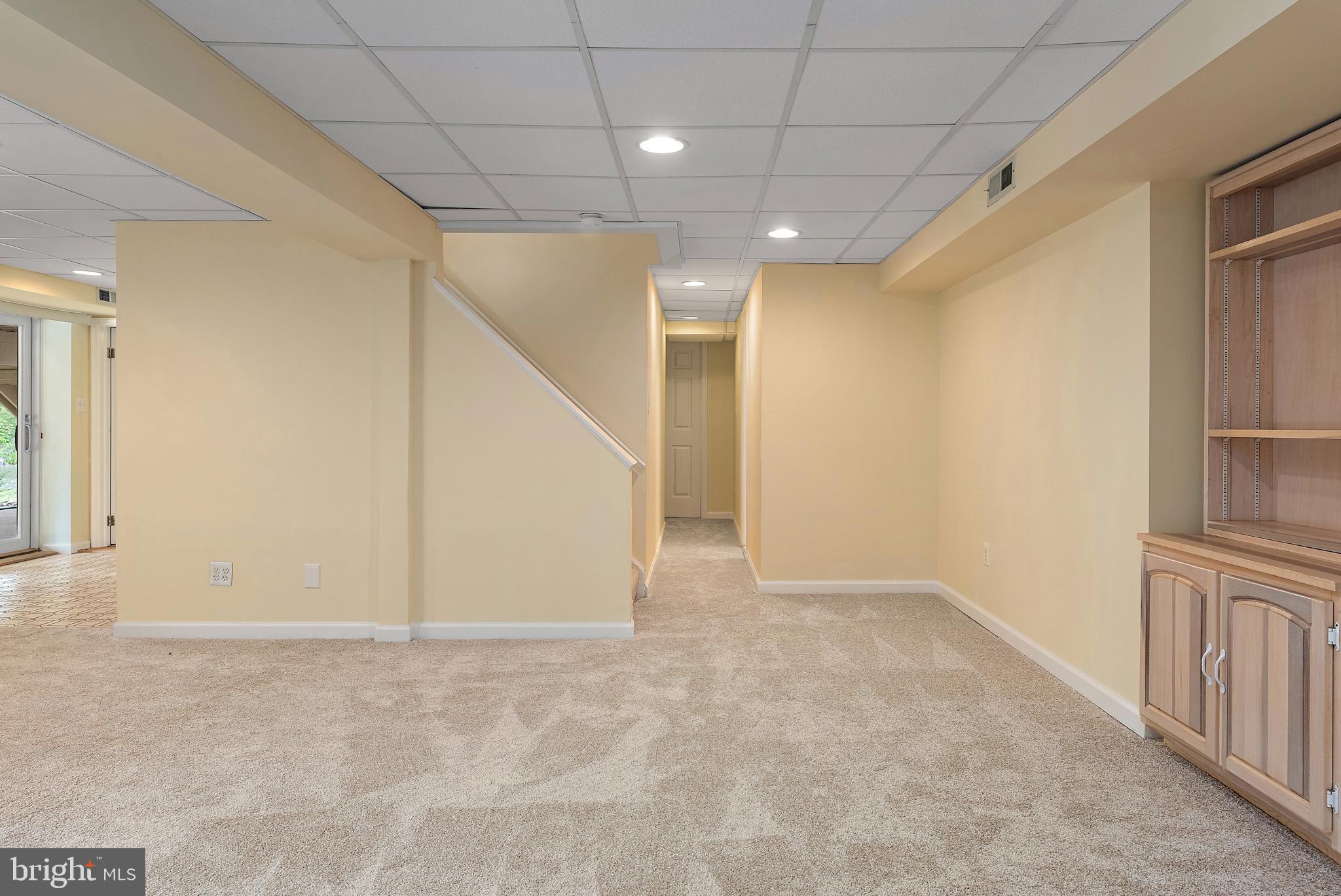 TWIN HARBORS - Residential