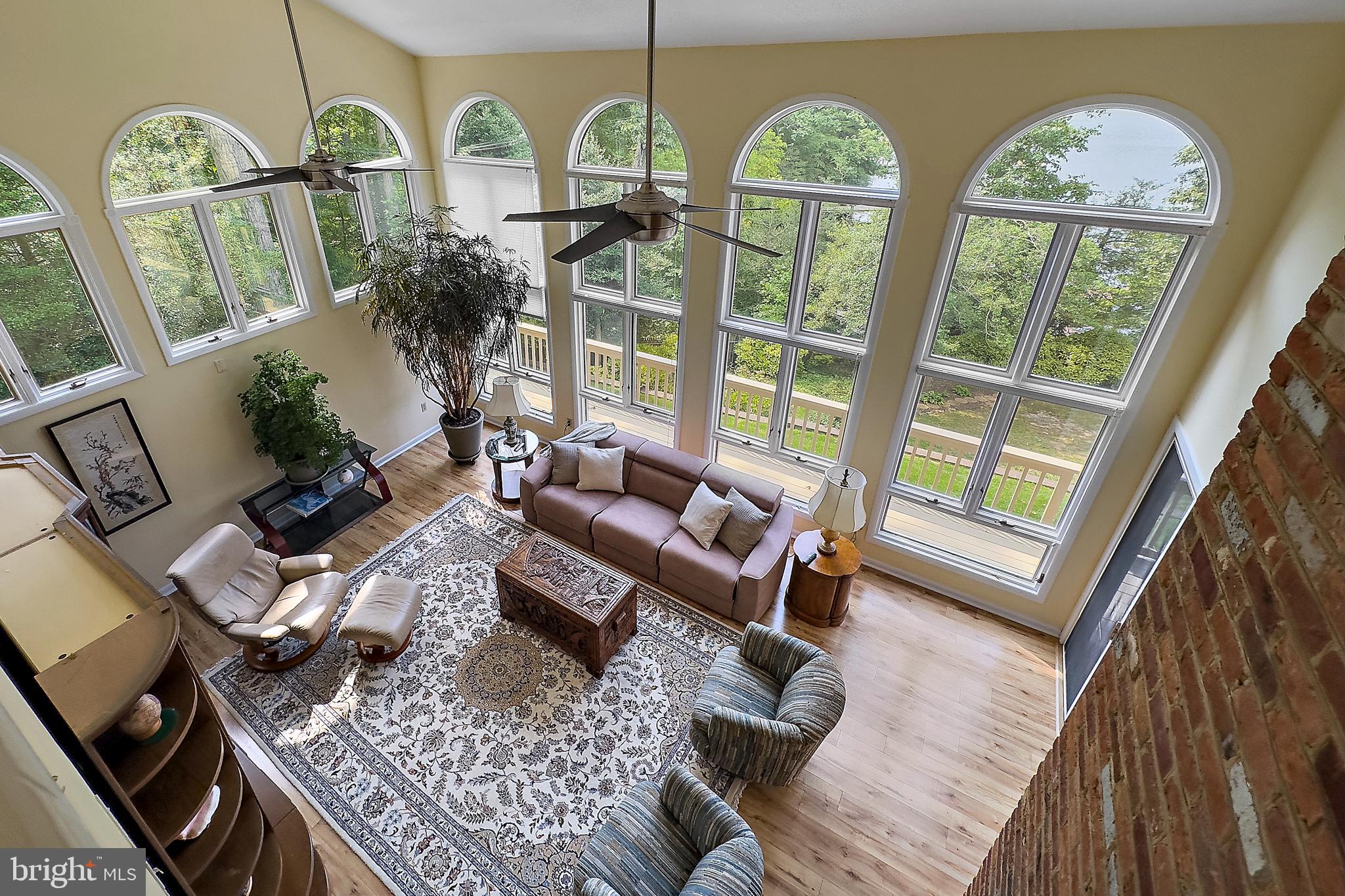 TWIN HARBORS - Residential