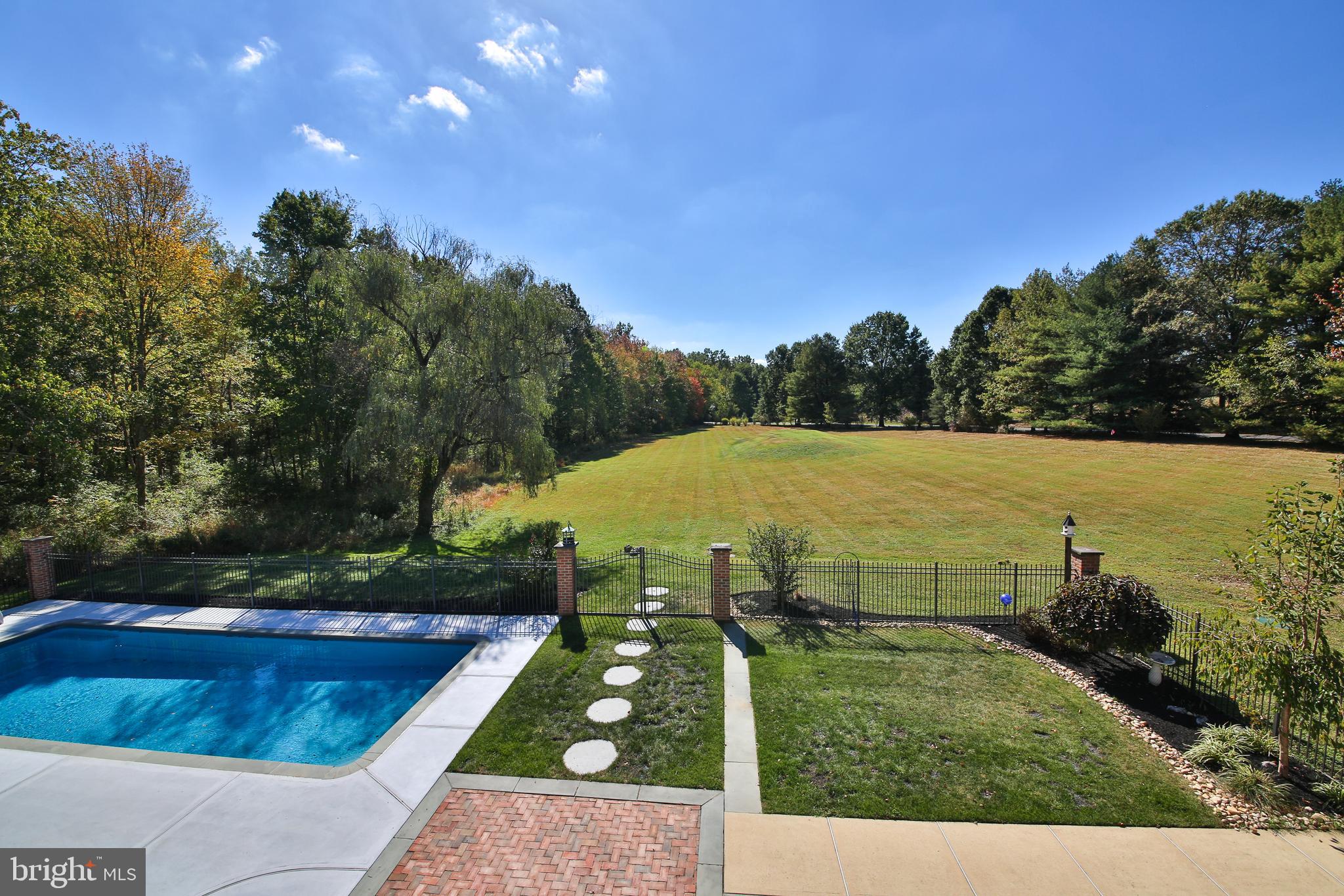 QUAIL CALL - Residential