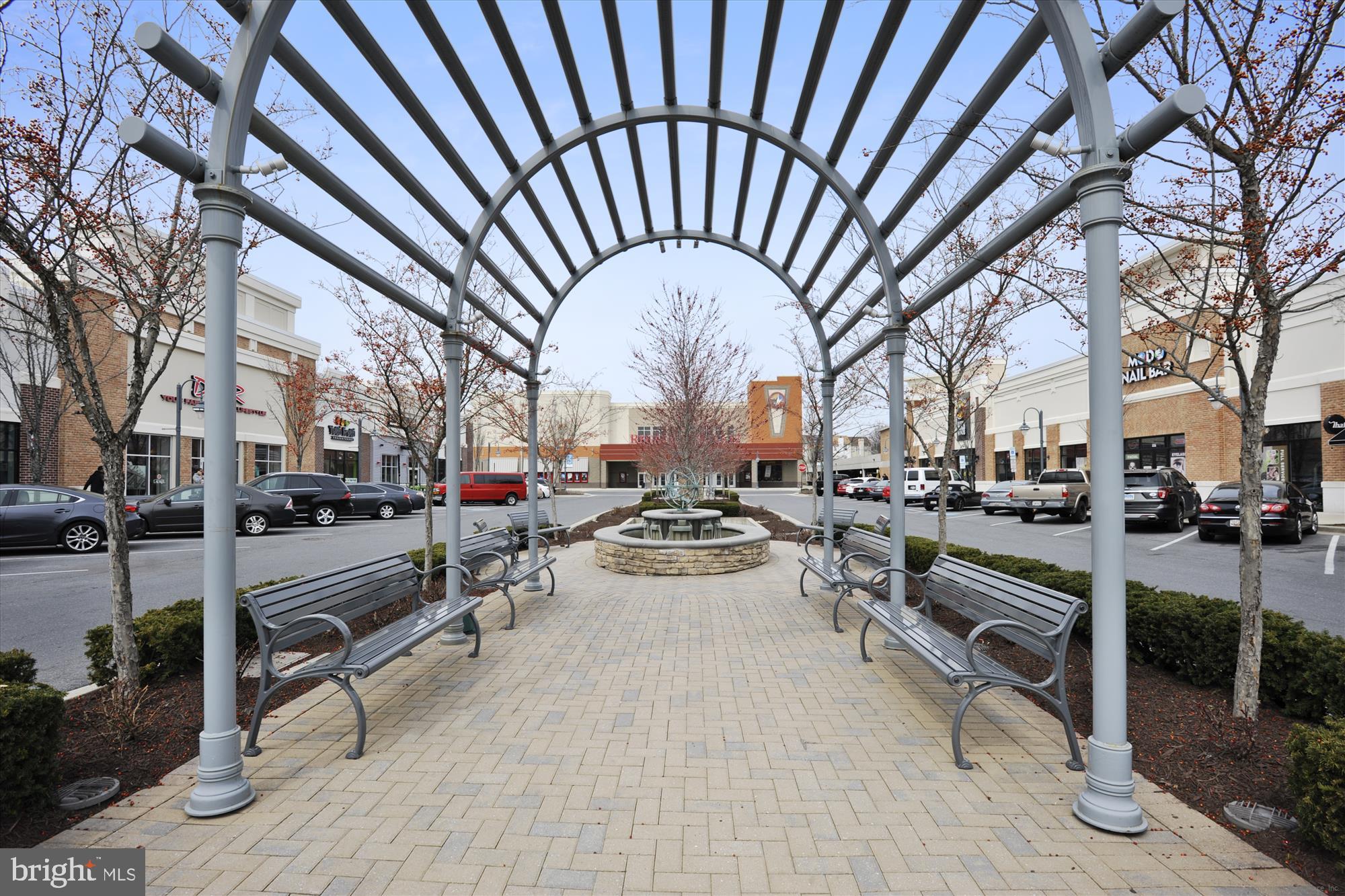 BOND MILL PARK - Residential