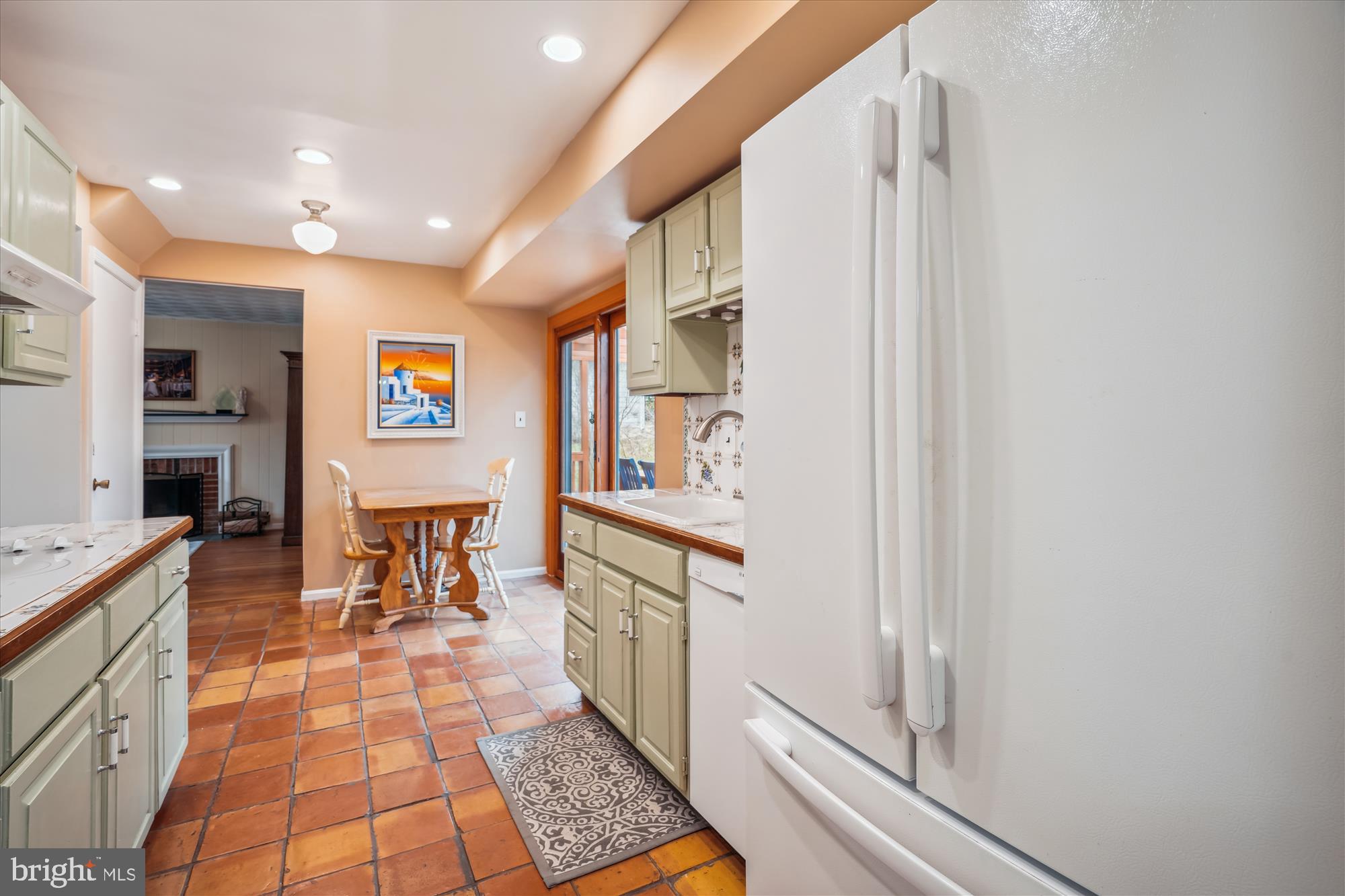 BOND MILL PARK - Residential