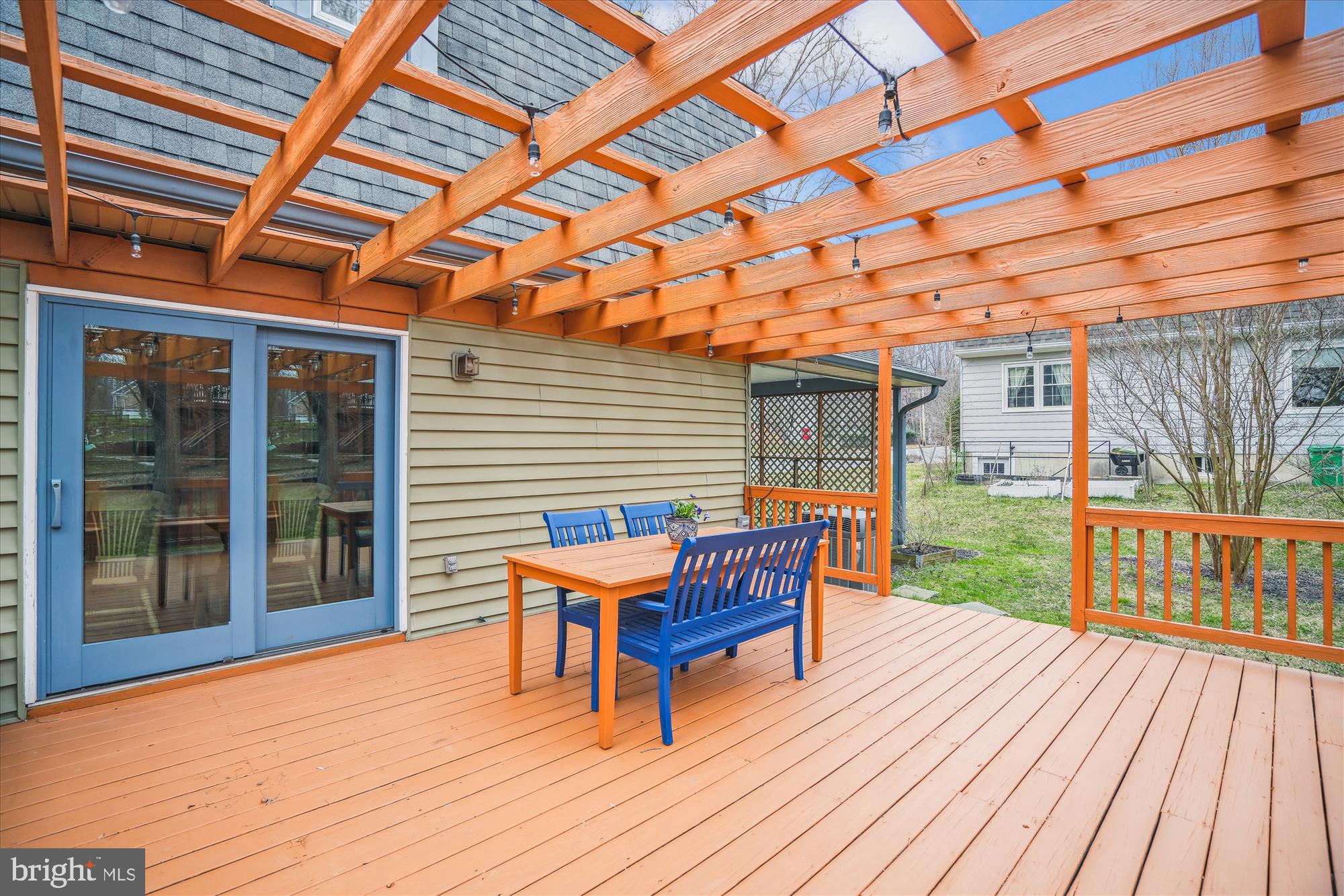 BOND MILL PARK - Residential