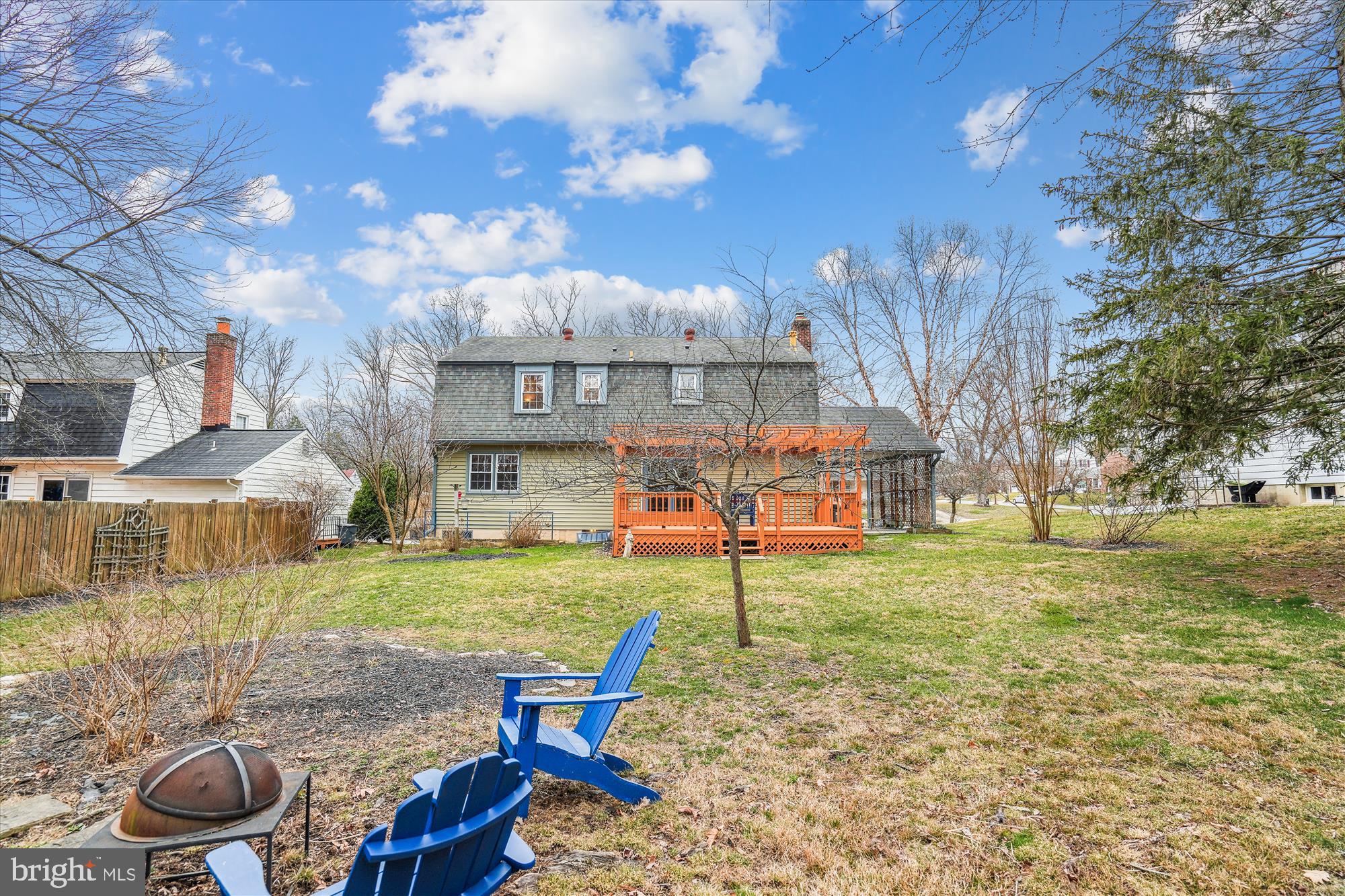 BOND MILL PARK - Residential