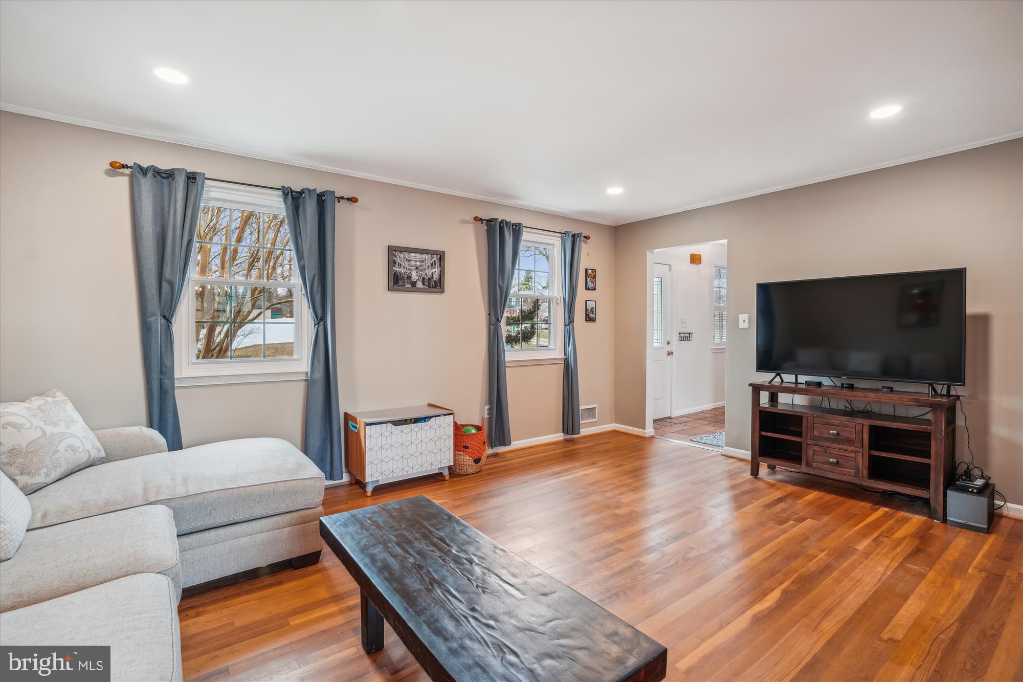 BOND MILL PARK - Residential