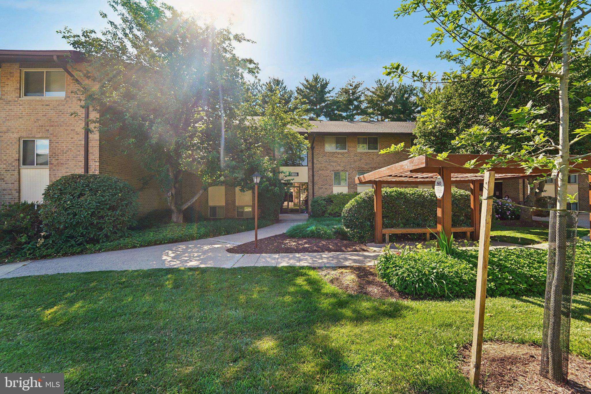 18804 WALKERS CHOICE ROAD 2