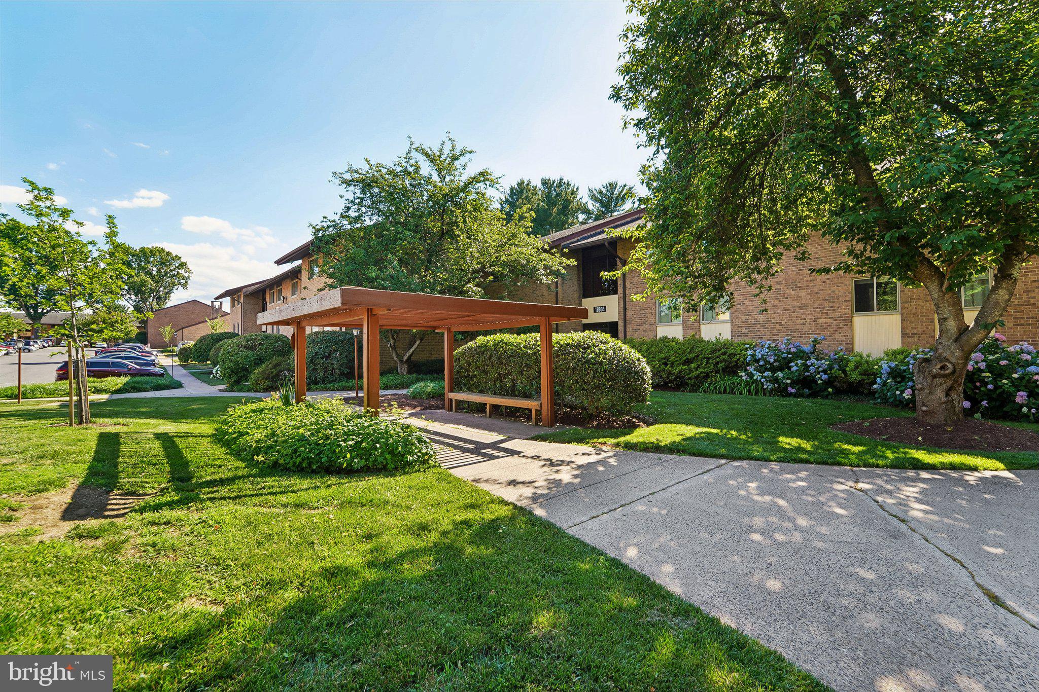 18804 WALKERS CHOICE ROAD 2