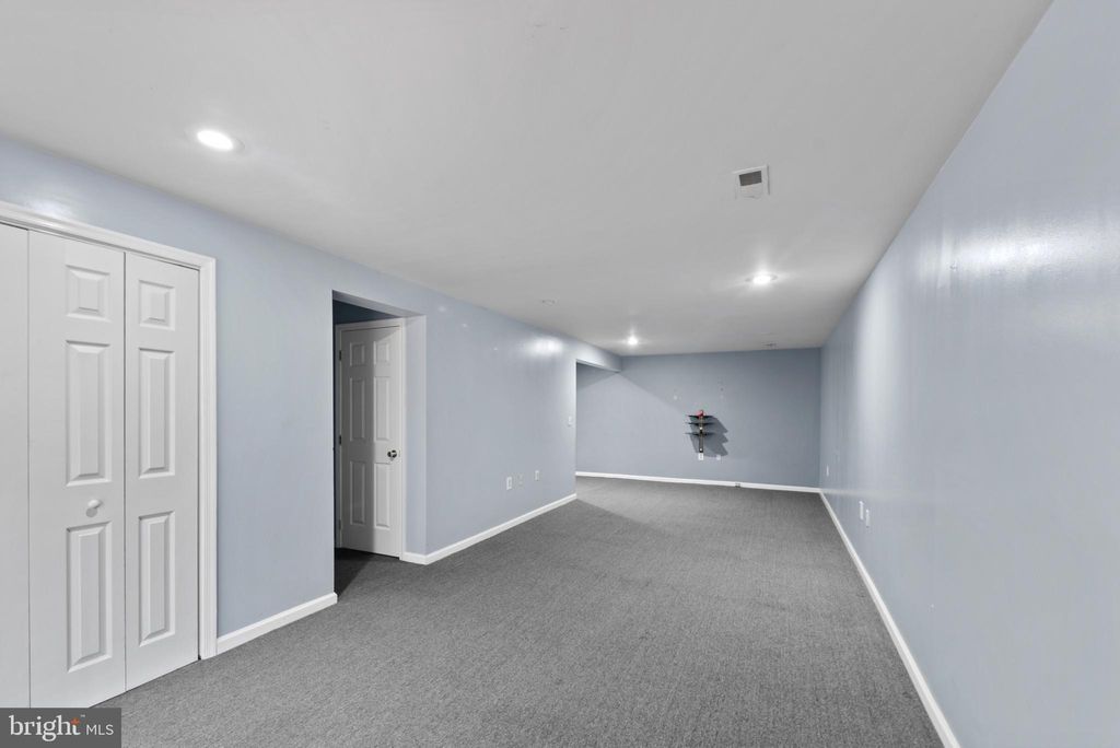 listing image 52