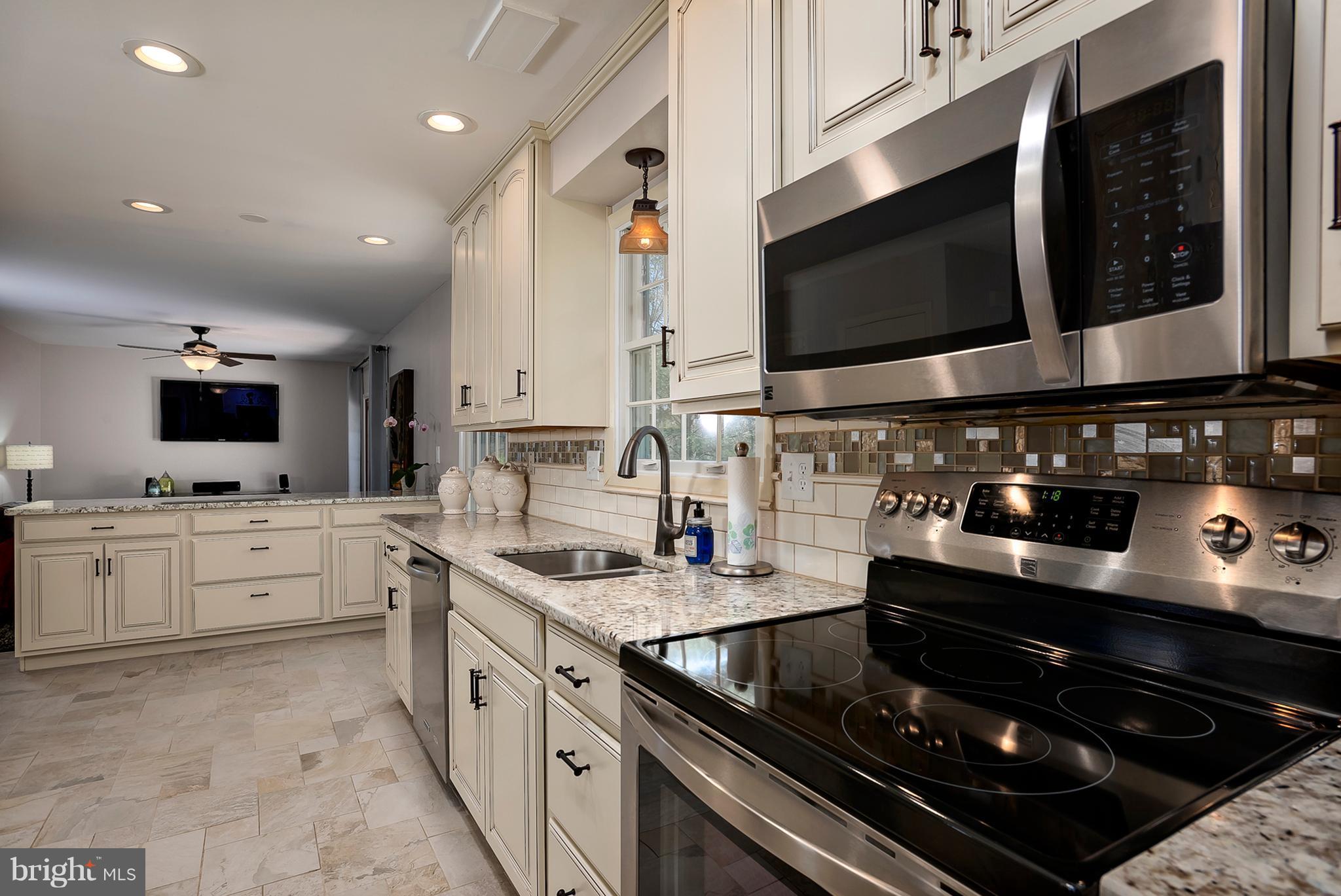 THUNDER HILL - Residential