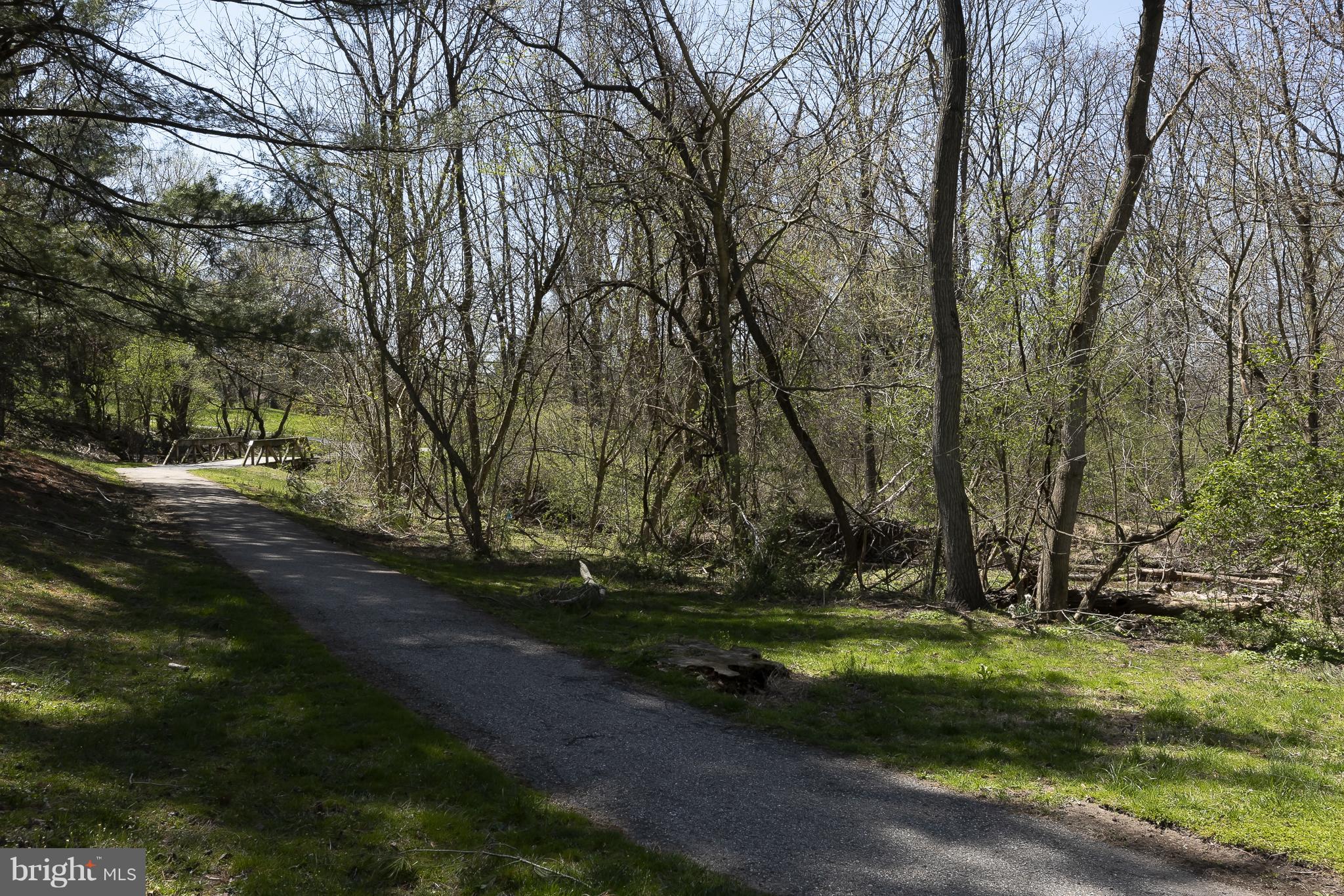 THUNDER HILL - Residential