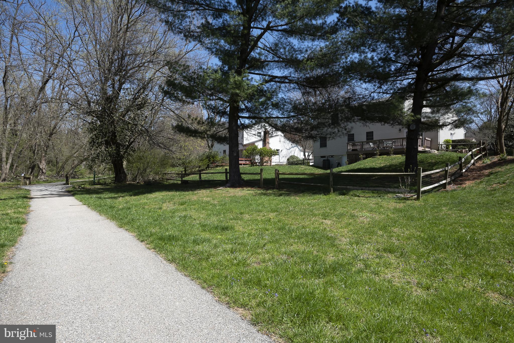 THUNDER HILL - Residential