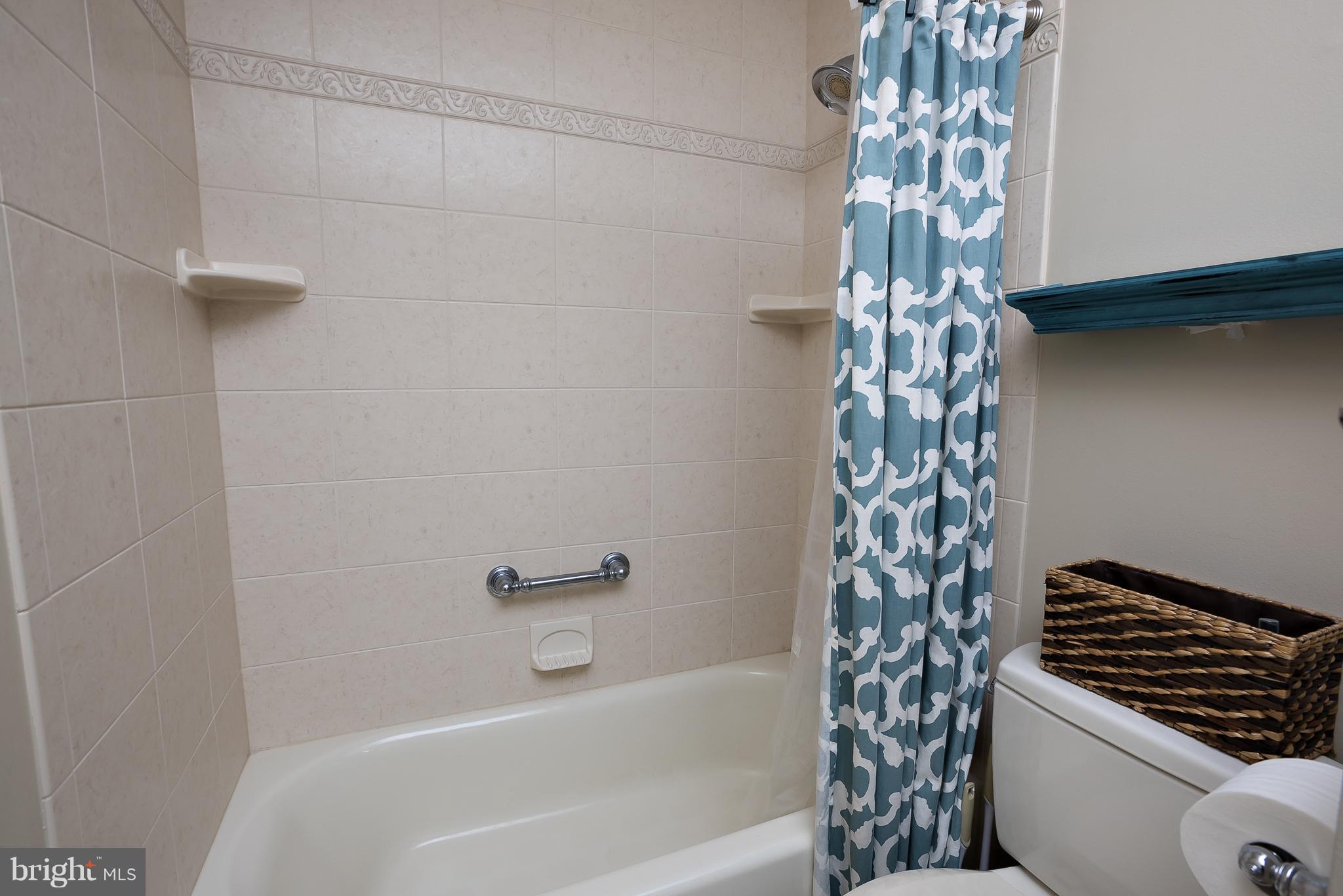 THUNDER HILL - Residential