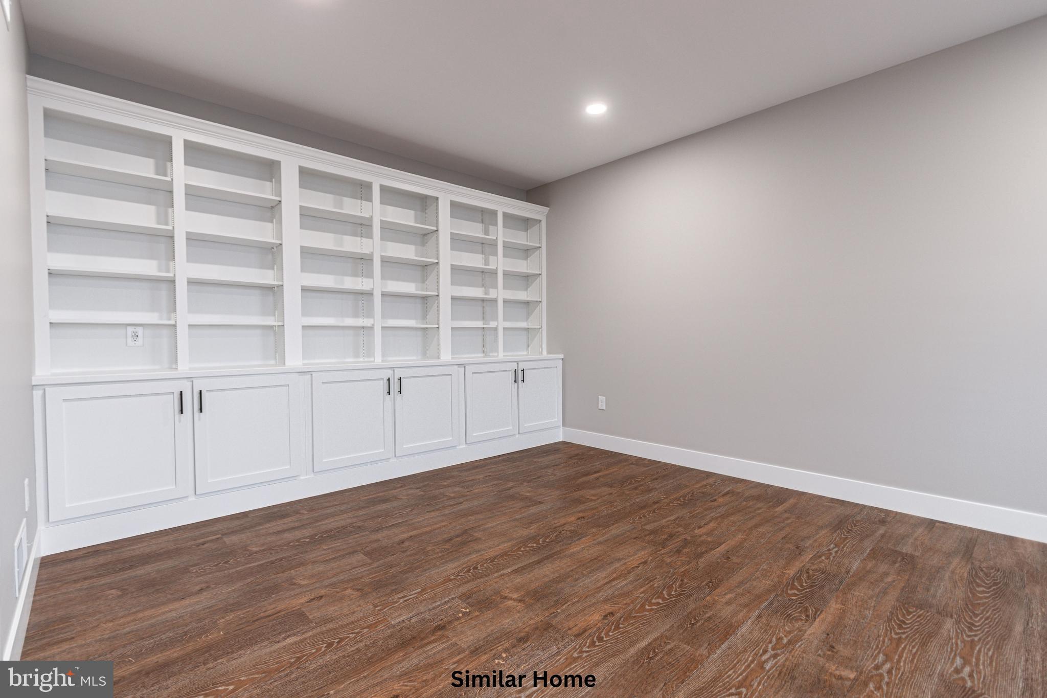 ADDINGTON RESERVE - Residential