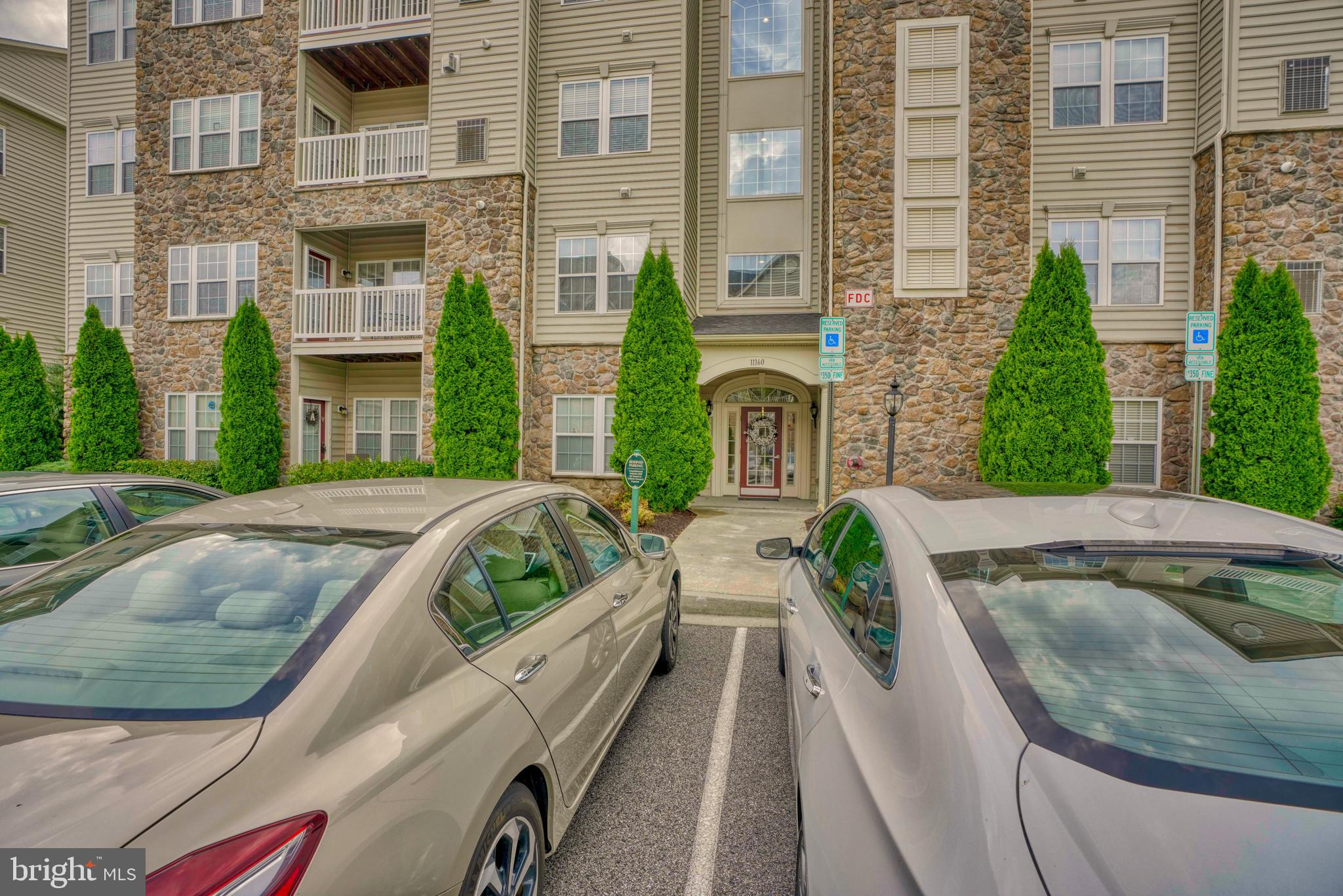 COURTYARDS AT WAVERLY WOODS EAST - Residential