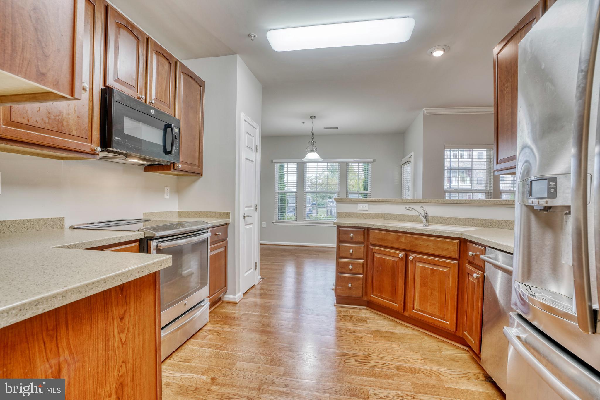 COURTYARDS AT WAVERLY WOODS EAST - Residential