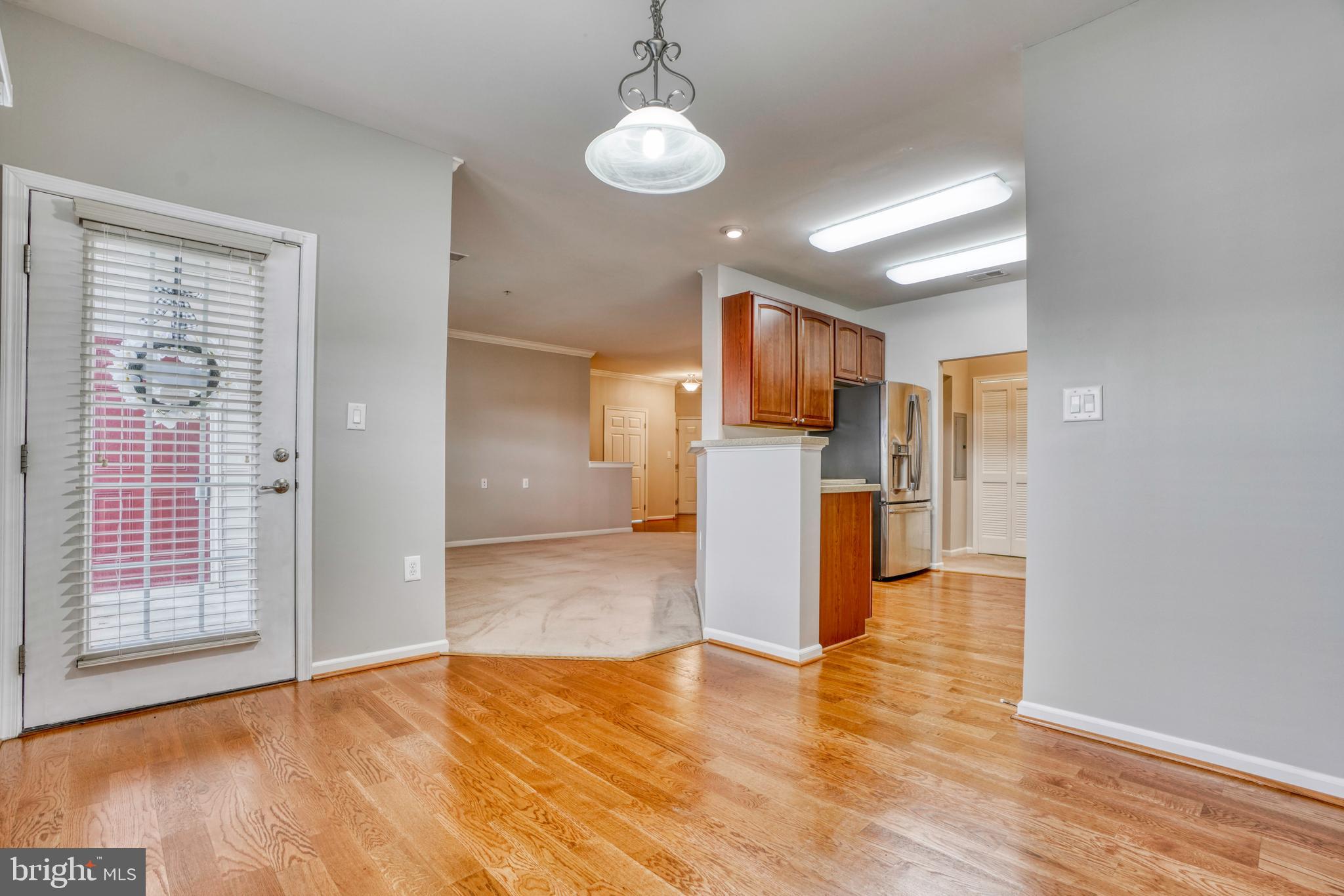 COURTYARDS AT WAVERLY WOODS EAST - Residential