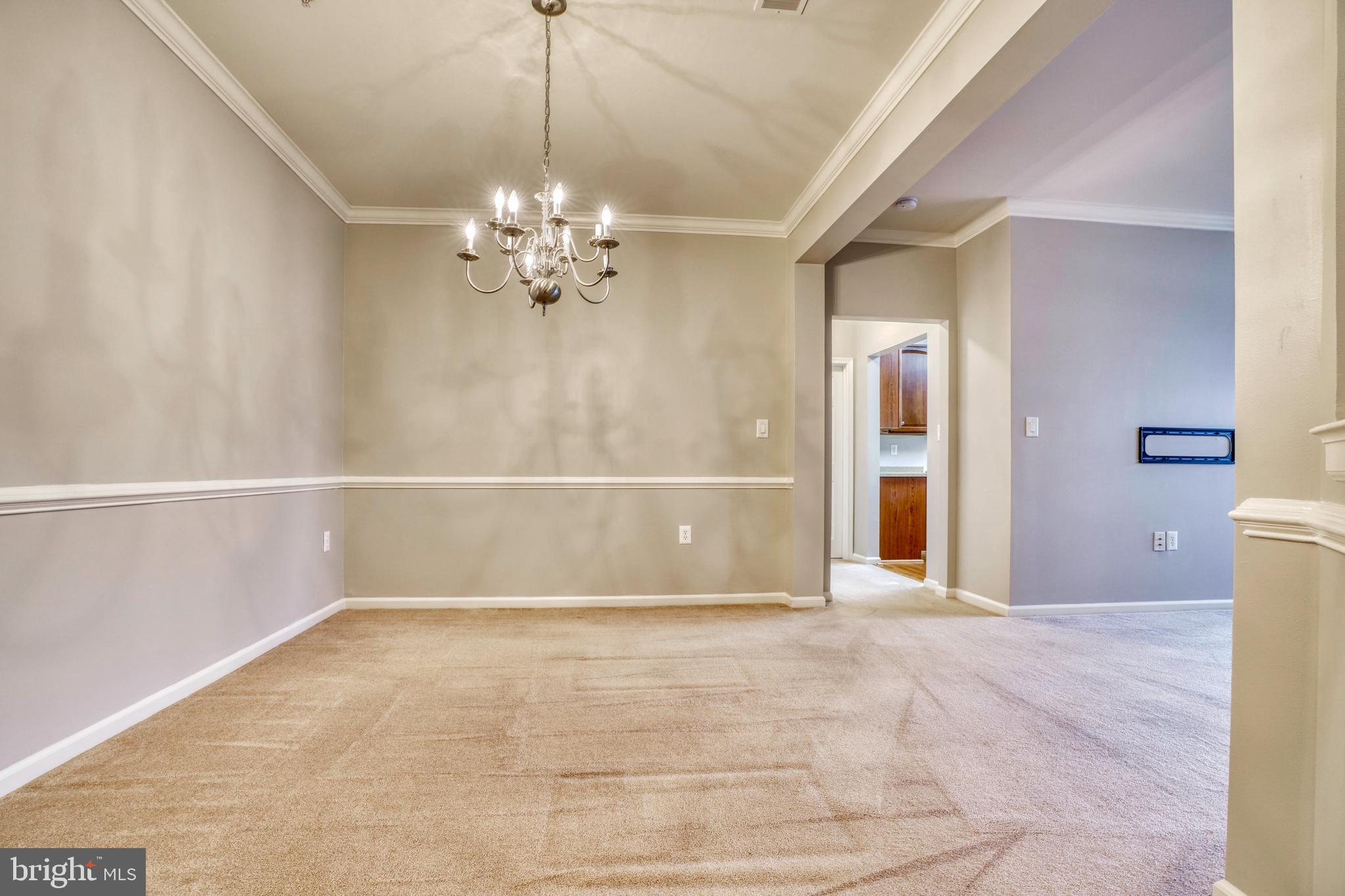 COURTYARDS AT WAVERLY WOODS EAST - Residential