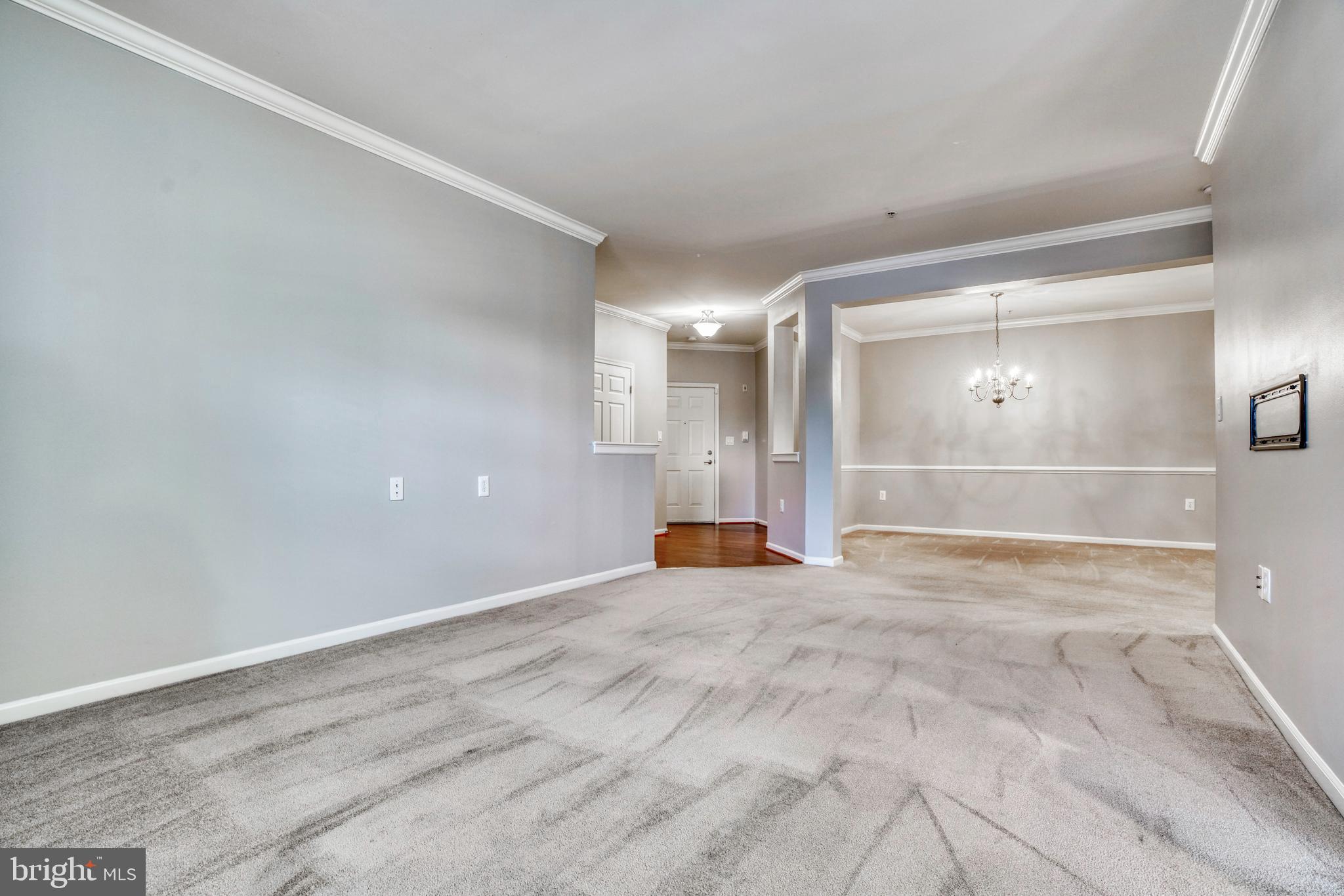 COURTYARDS AT WAVERLY WOODS EAST - Residential