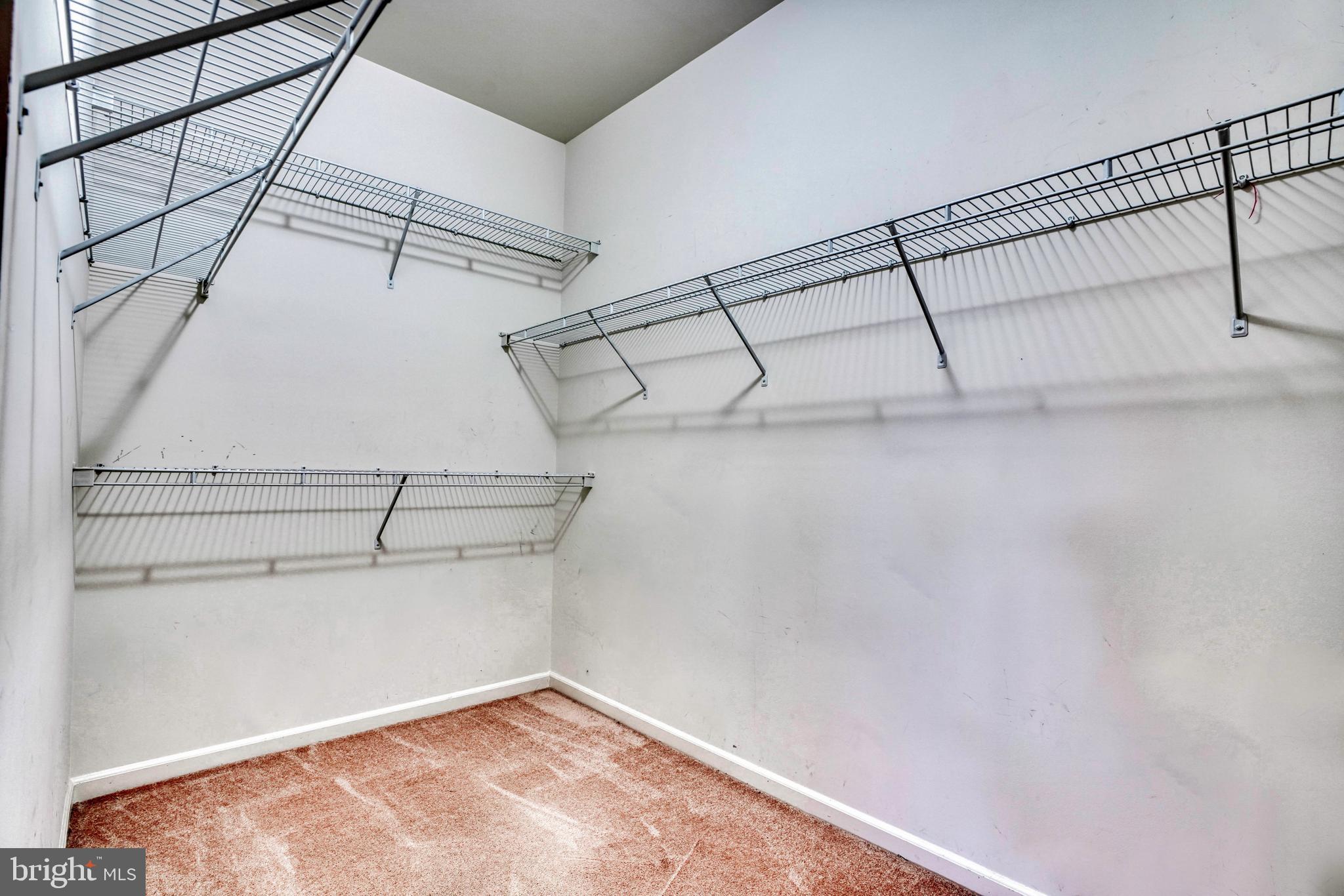 COURTYARDS AT WAVERLY WOODS EAST - Residential