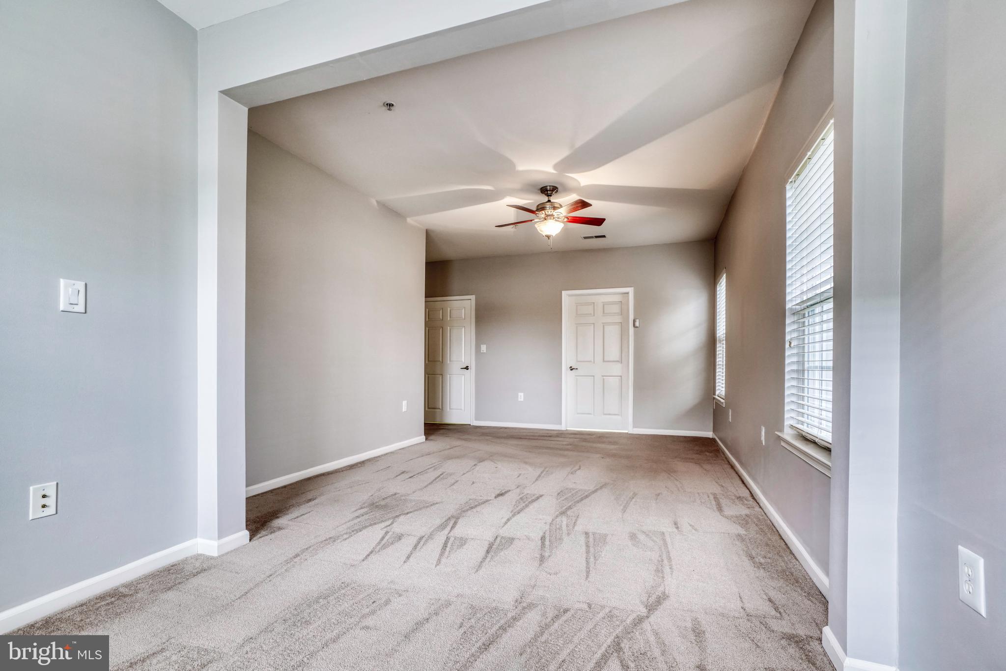 COURTYARDS AT WAVERLY WOODS EAST - Residential