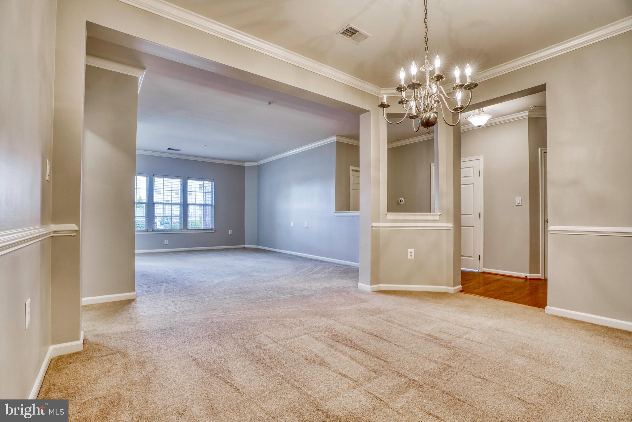 COURTYARDS AT WAVERLY WOODS EAST - Residential