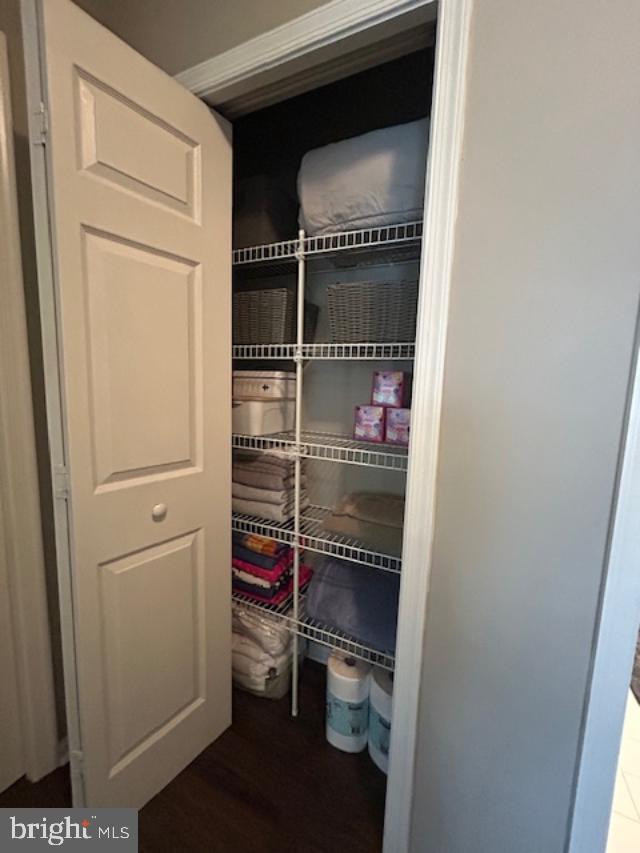 SOMERTON - Residential