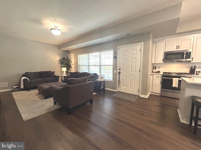 SOMERTON - Residential