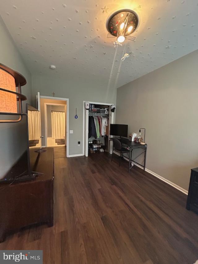 SOMERTON - Residential