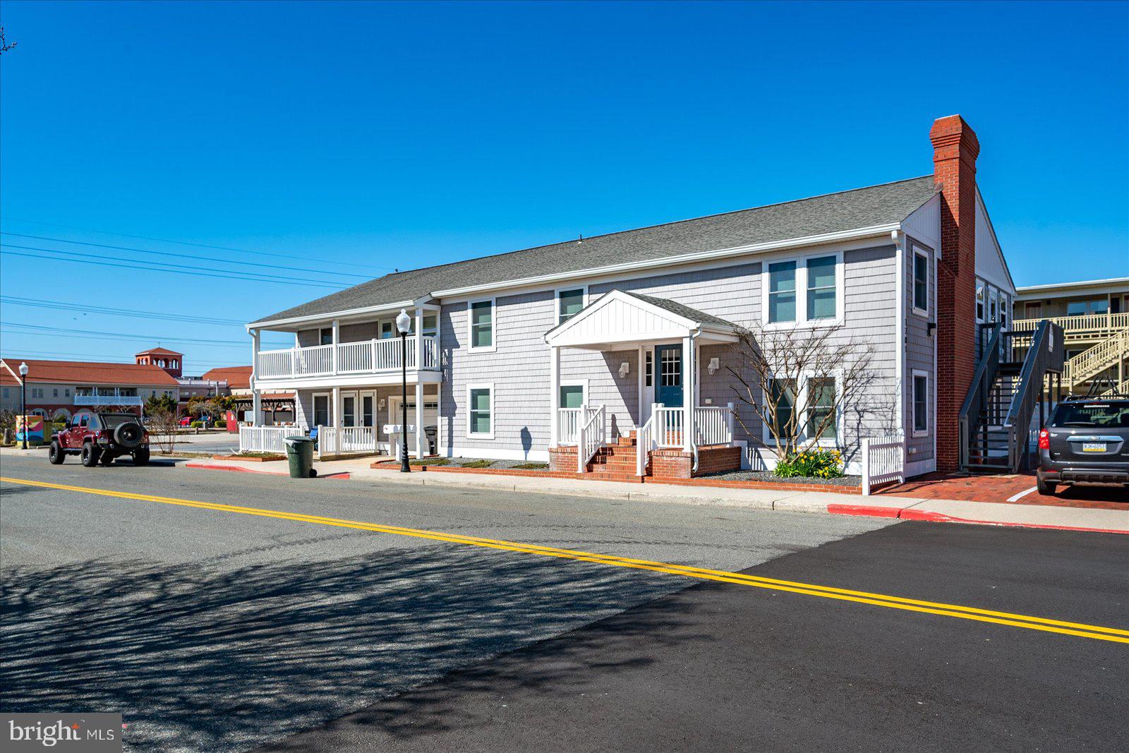 HITCHENS & TRIMPER - Residential Income