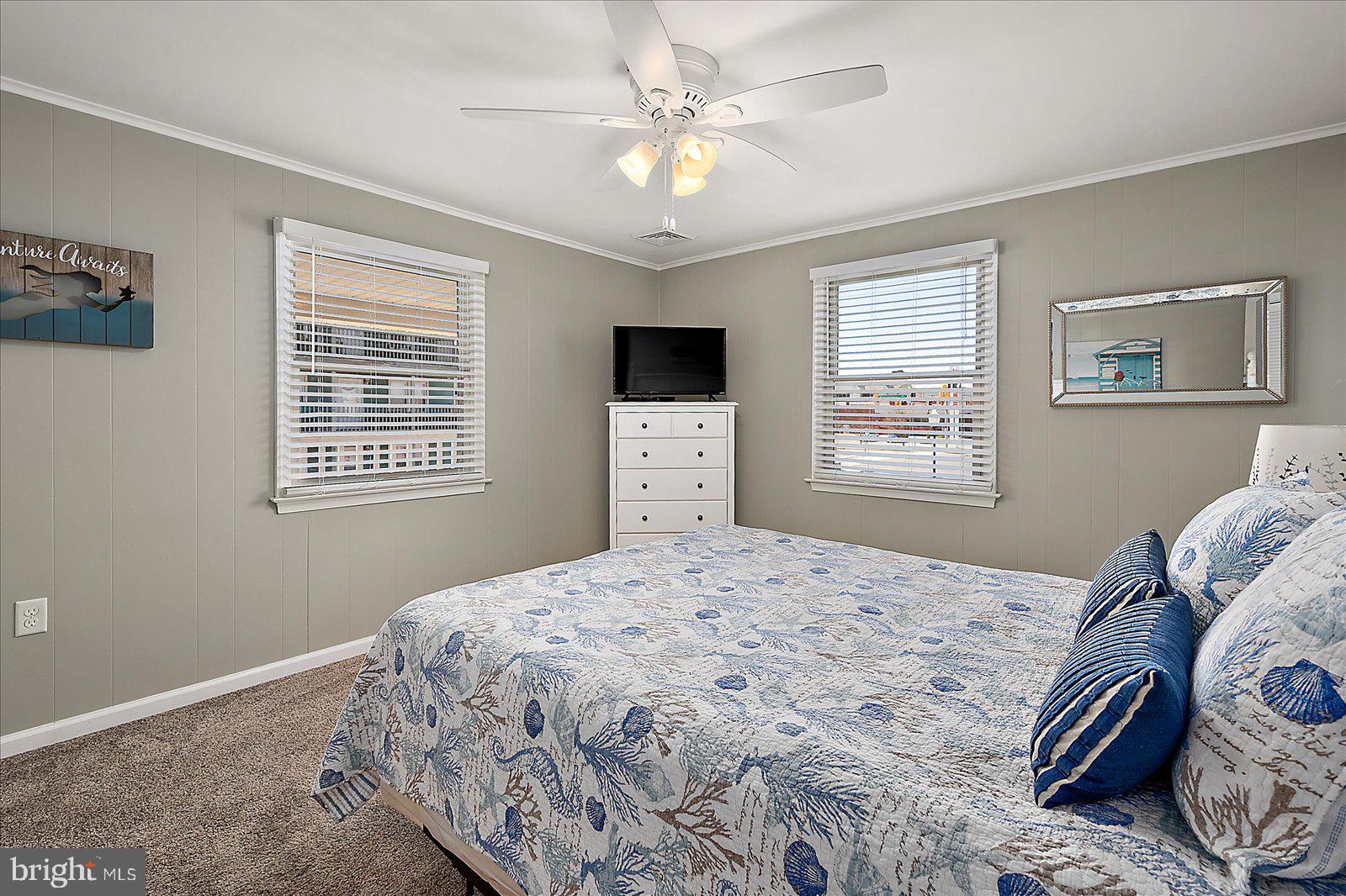 HITCHENS & TRIMPER - Residential Income