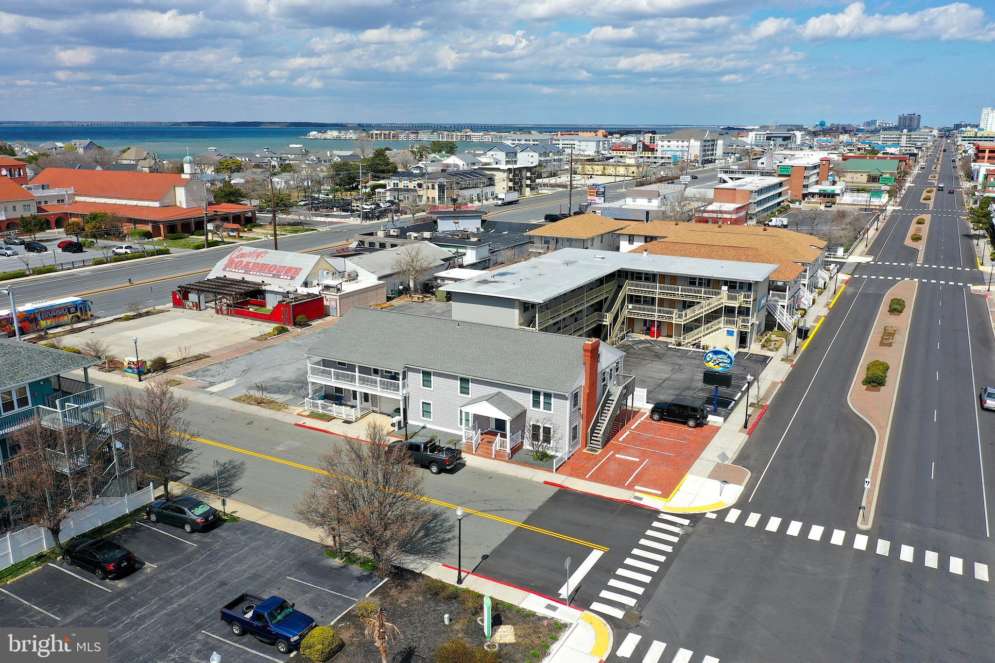 HITCHENS & TRIMPER - Residential Income