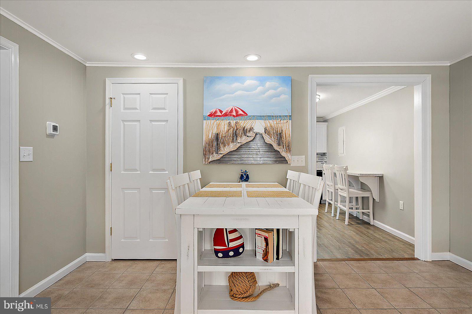 HITCHENS & TRIMPER - Residential Income