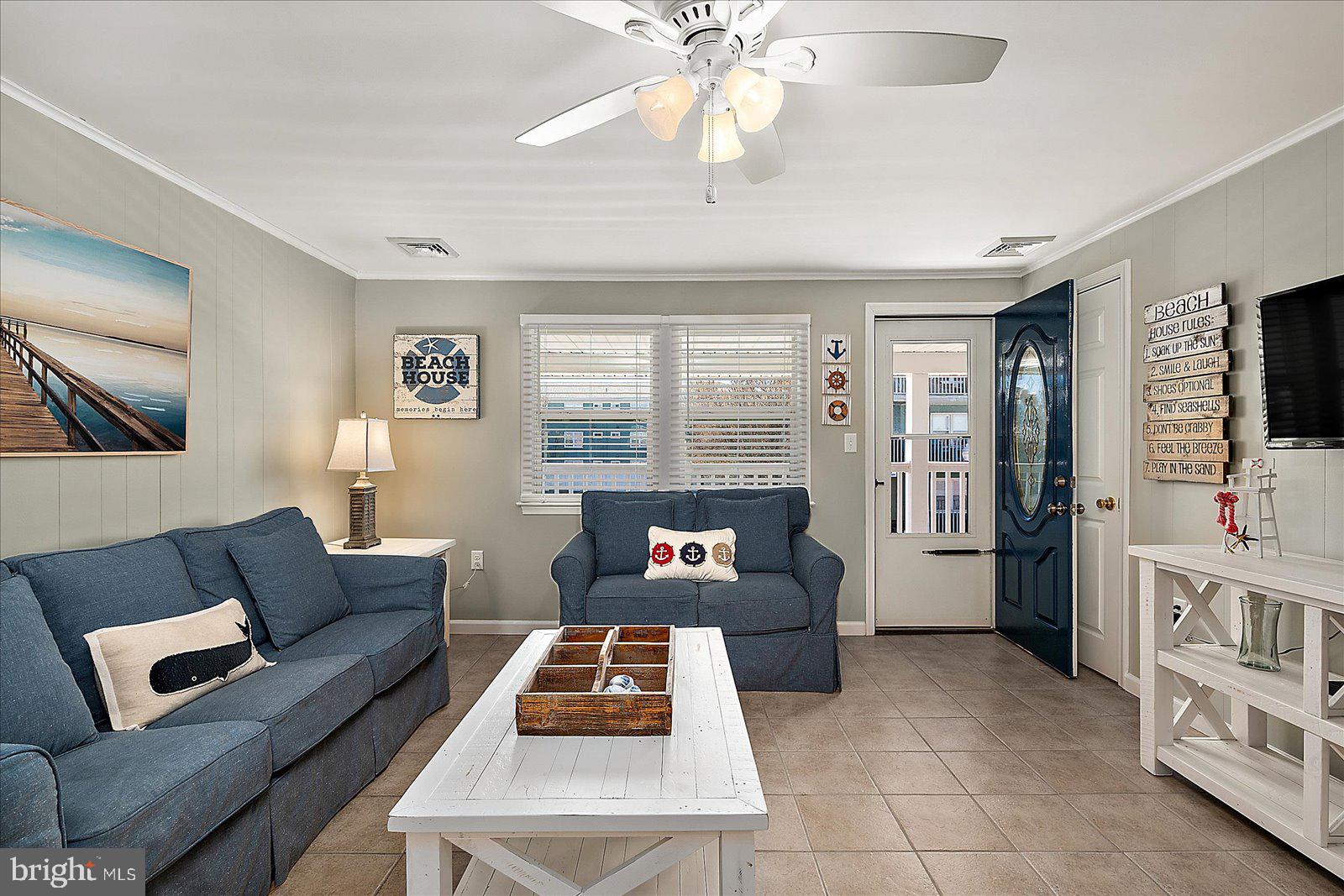 HITCHENS & TRIMPER - Residential Income