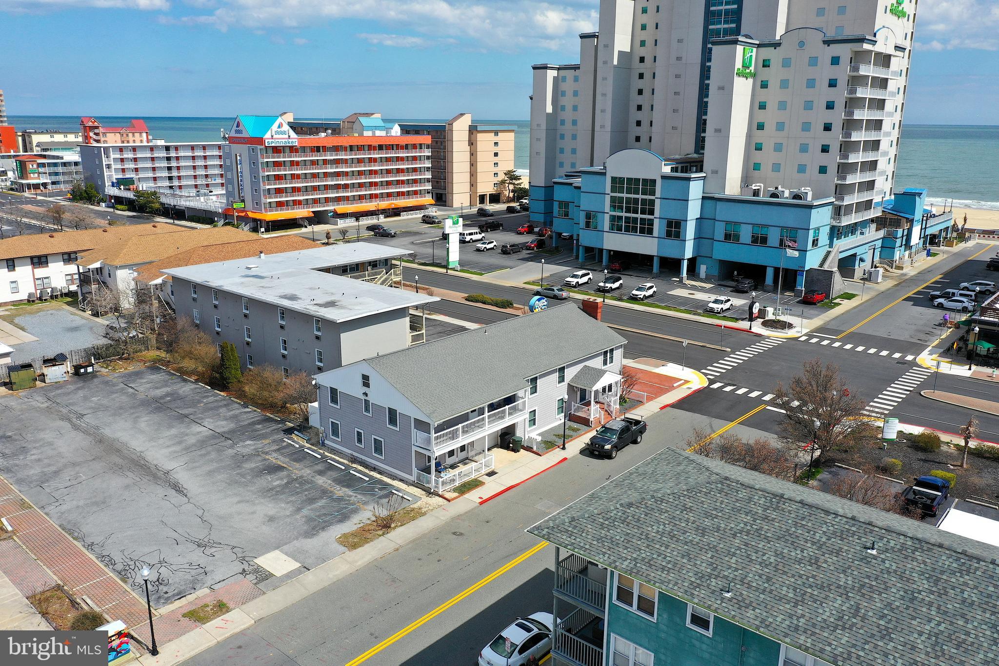 HITCHENS & TRIMPER - Residential Income