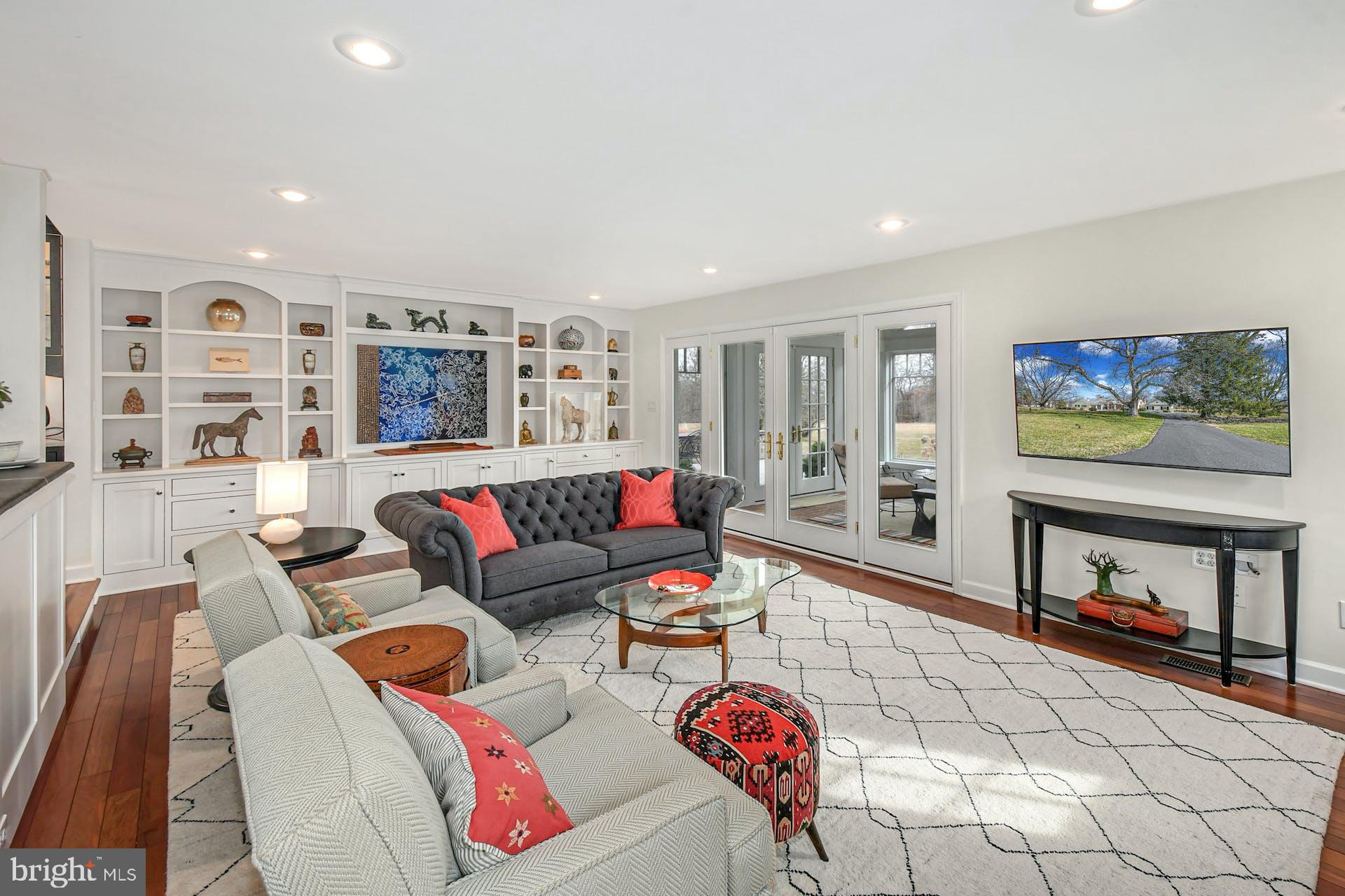 WHITEACRE - Residential