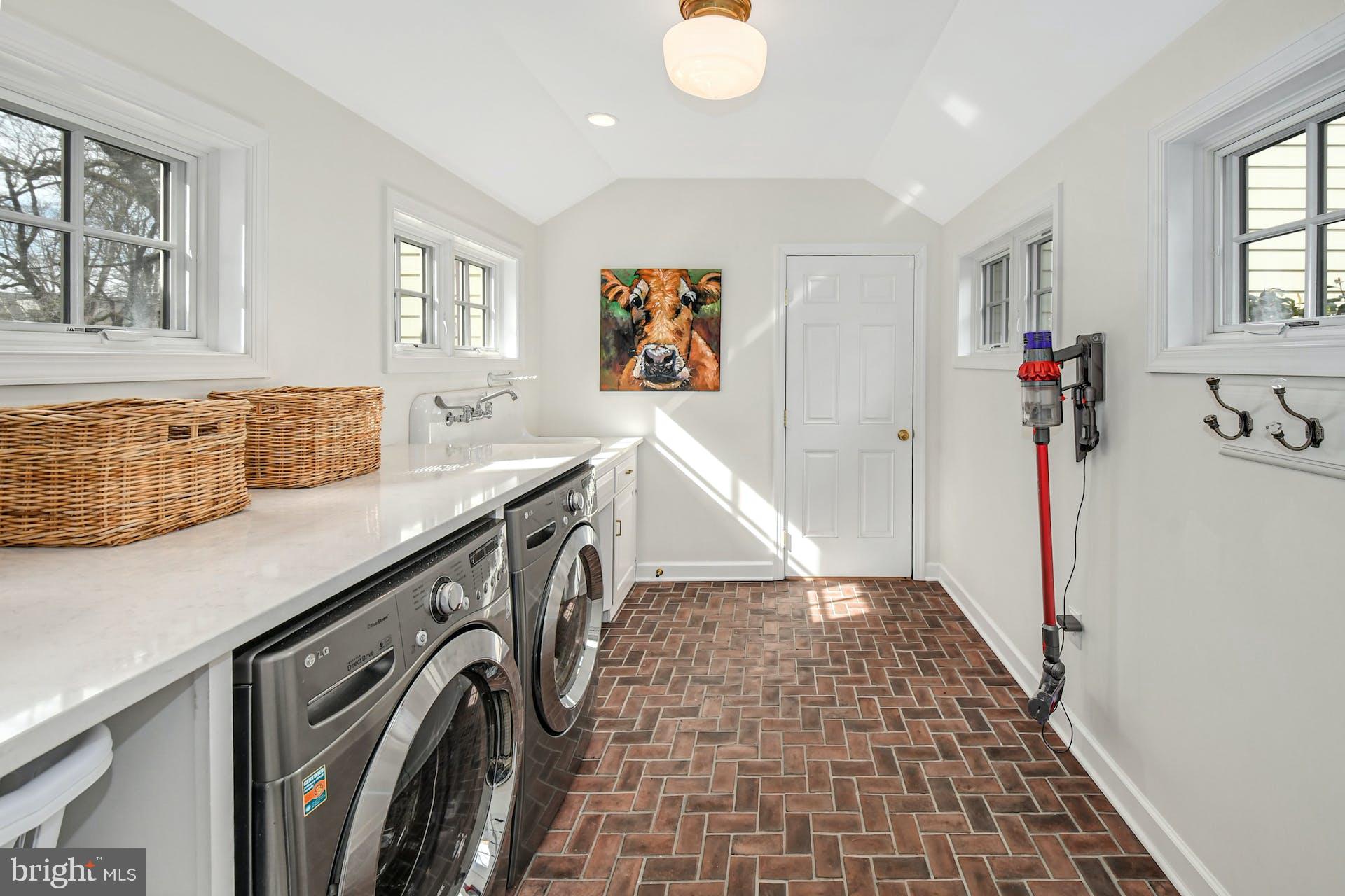 WHITEACRE - Residential