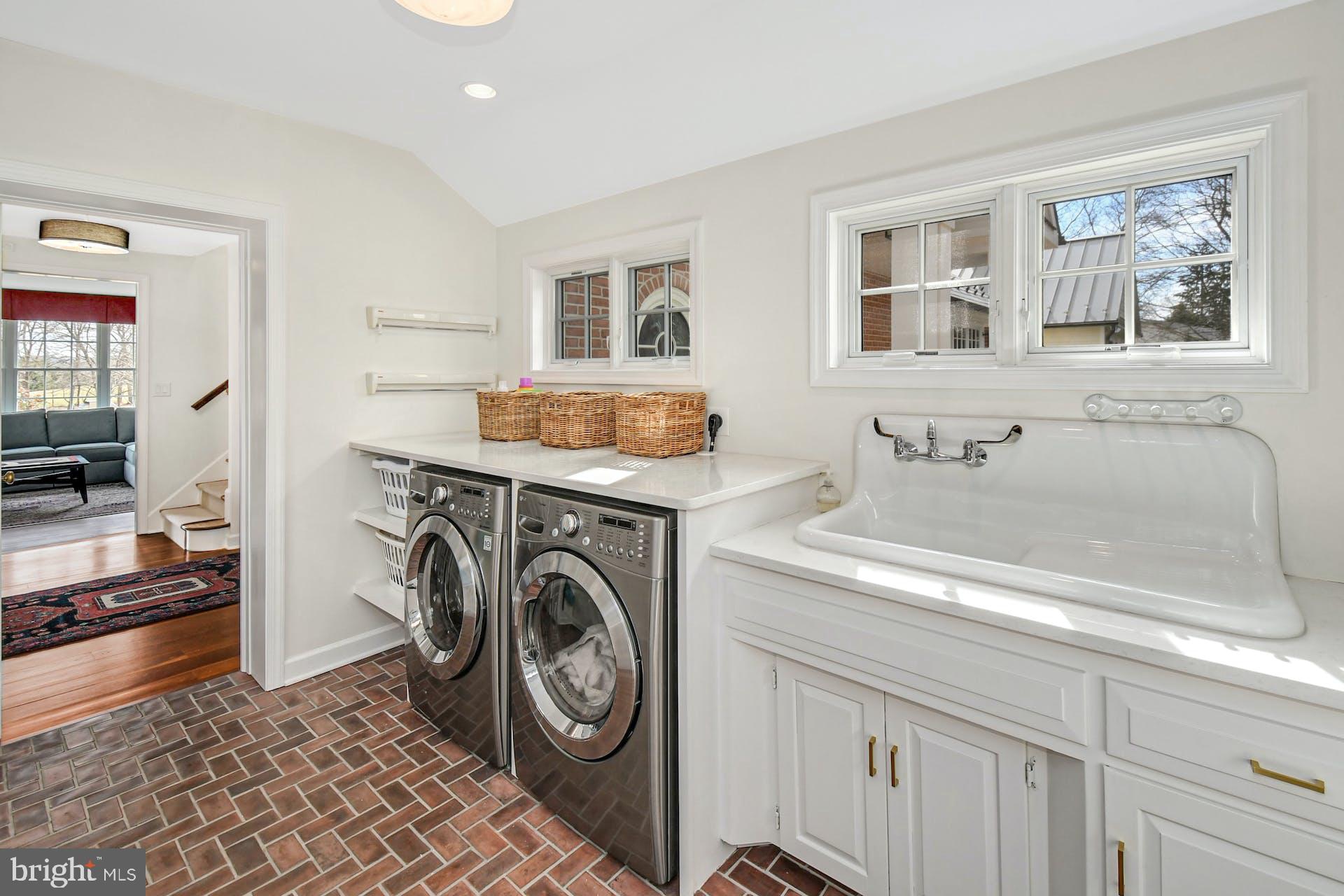 WHITEACRE - Residential